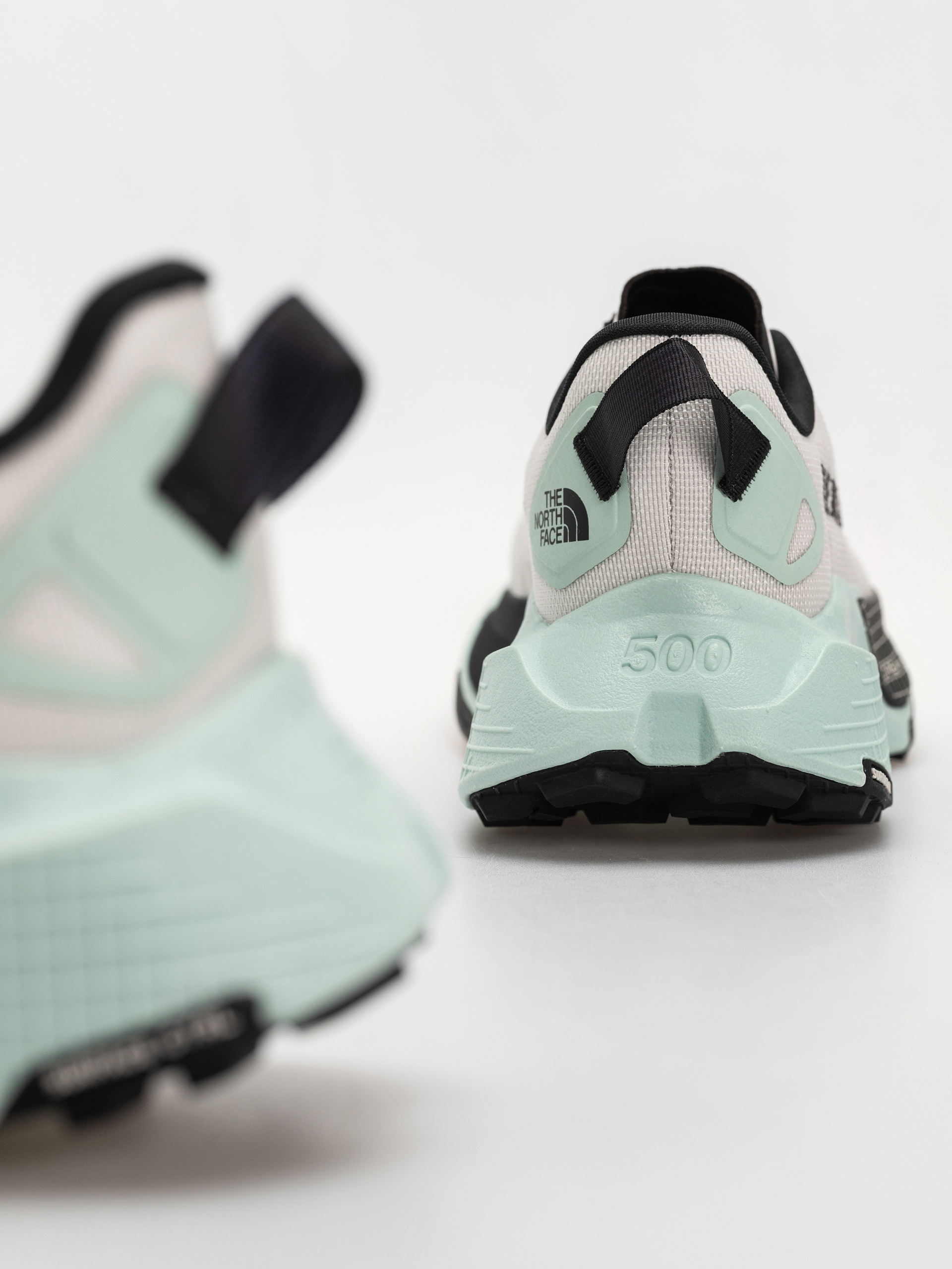 The North Face Altamesa 500 V2 Wmn Cipők (white ash/opal)