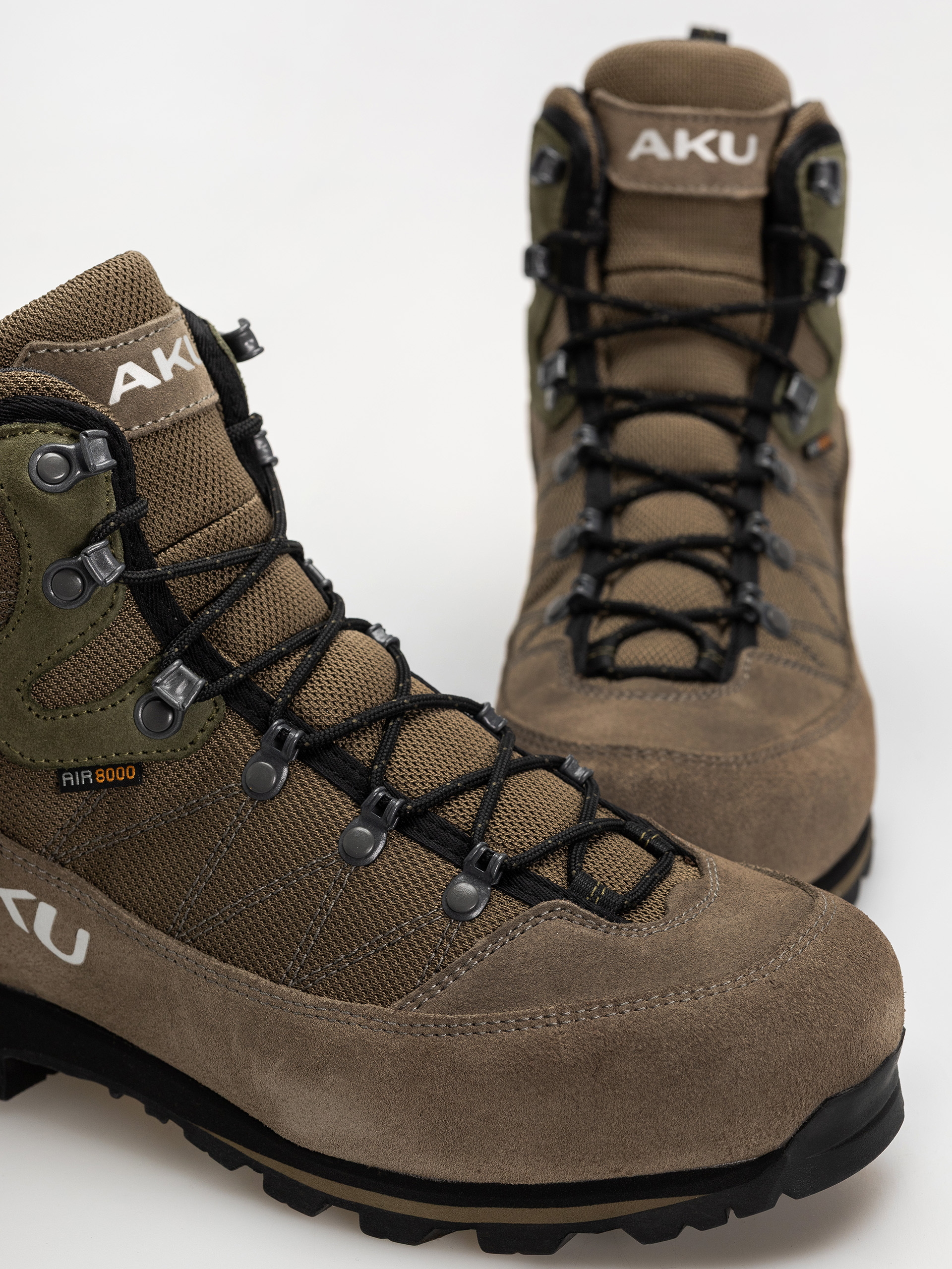 AKU Trekker Lite III GTX Cipők (brown/green)