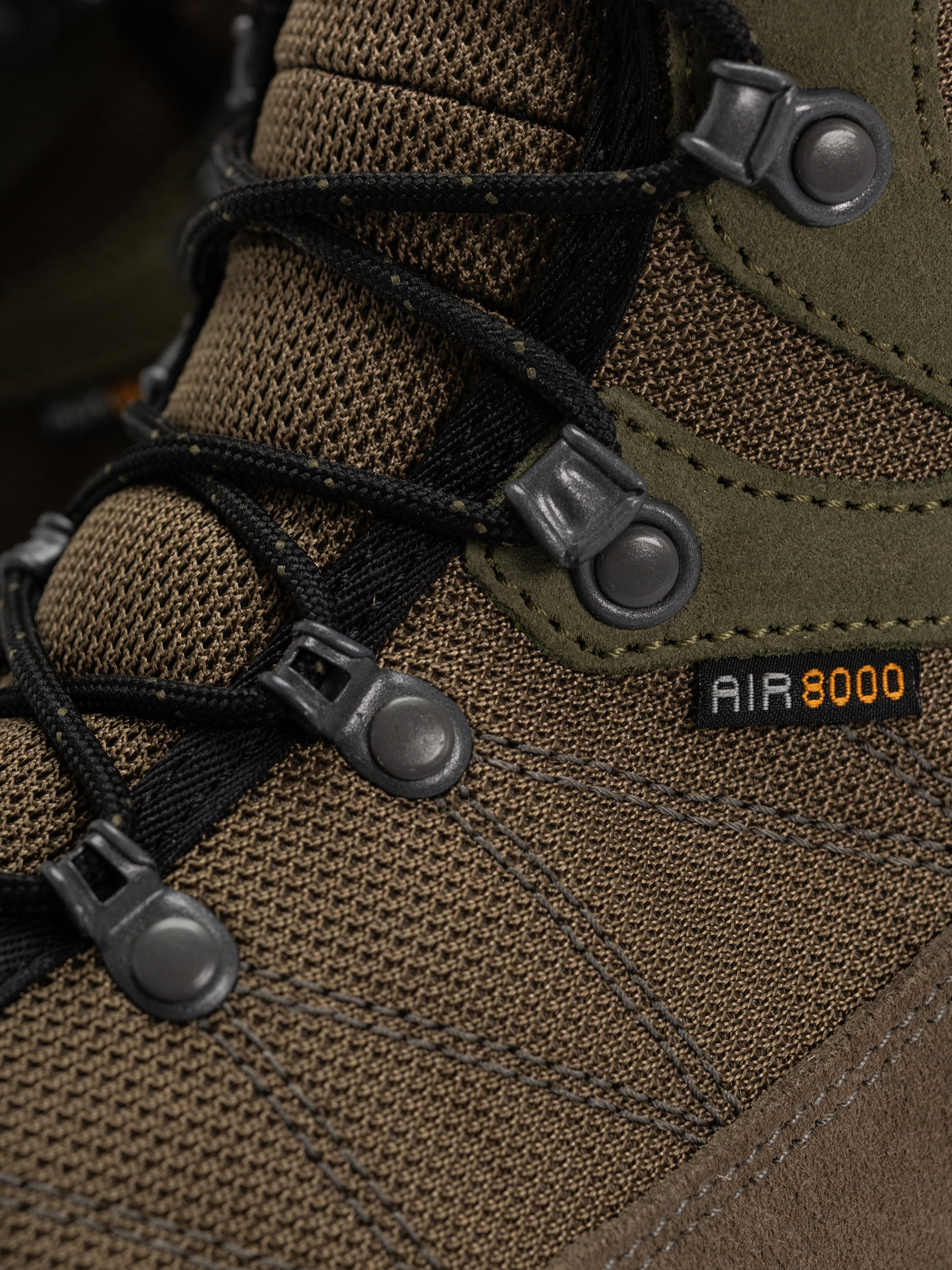 AKU Trekker Lite III GTX Cipők (brown/green)