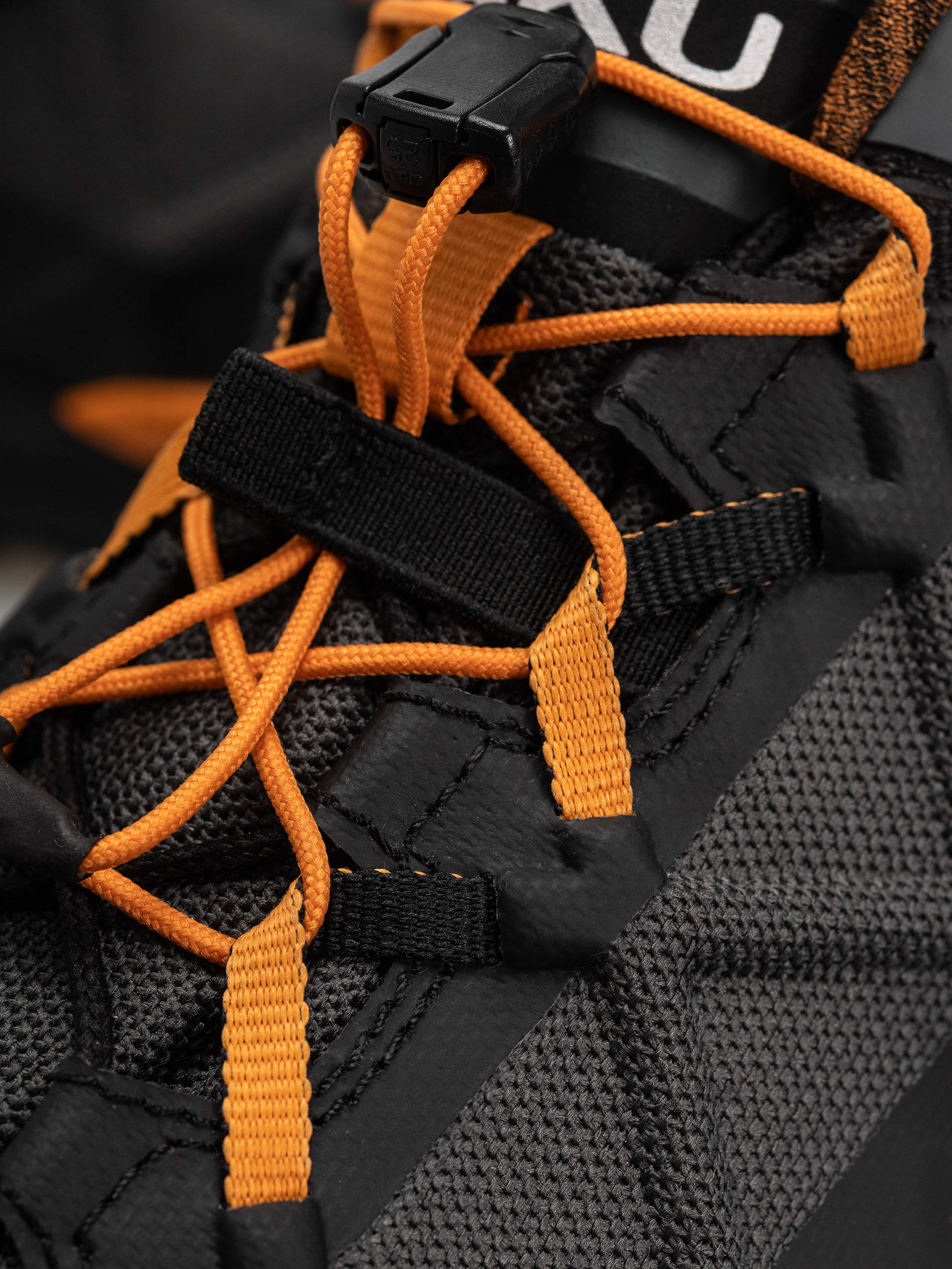 AKU Rocket DFS GTX Cipők (black/orange)