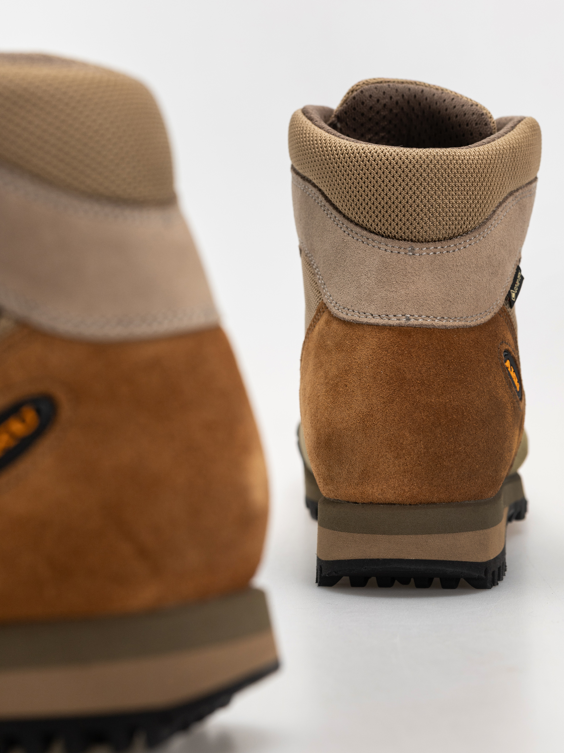 AKU Ultra Light Original GTX Cipők (sand/olive)