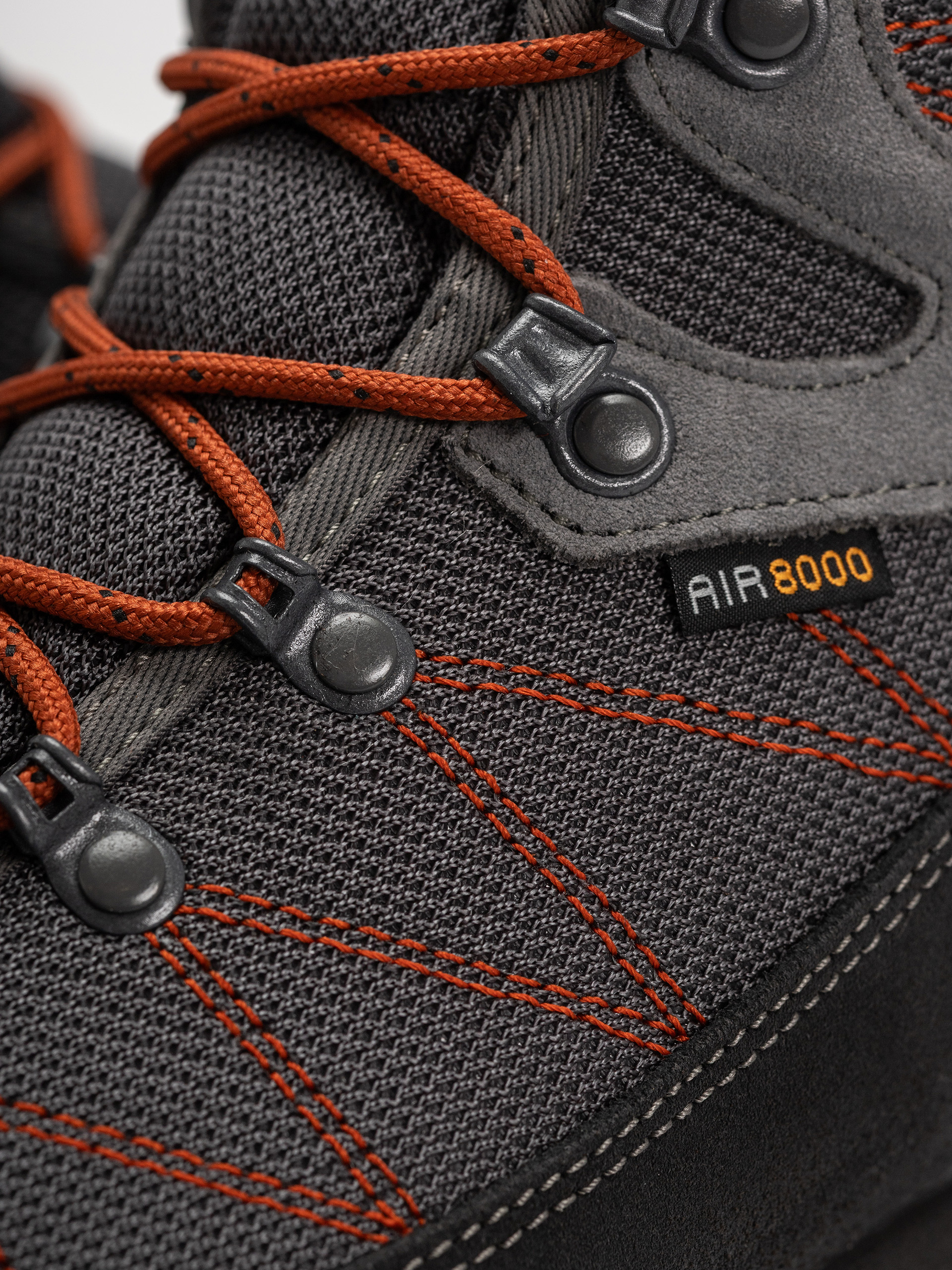 AKU Trekker Lite III GTX Cipők (anthracite/rust)