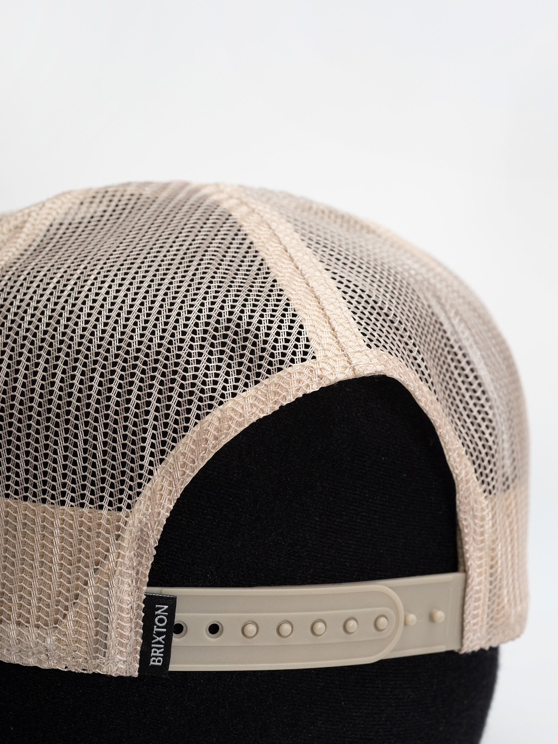 Brixton Lost In Reality Np Mp Trucker Wmn Baseball sapka (whitecap/adrenaline rush)