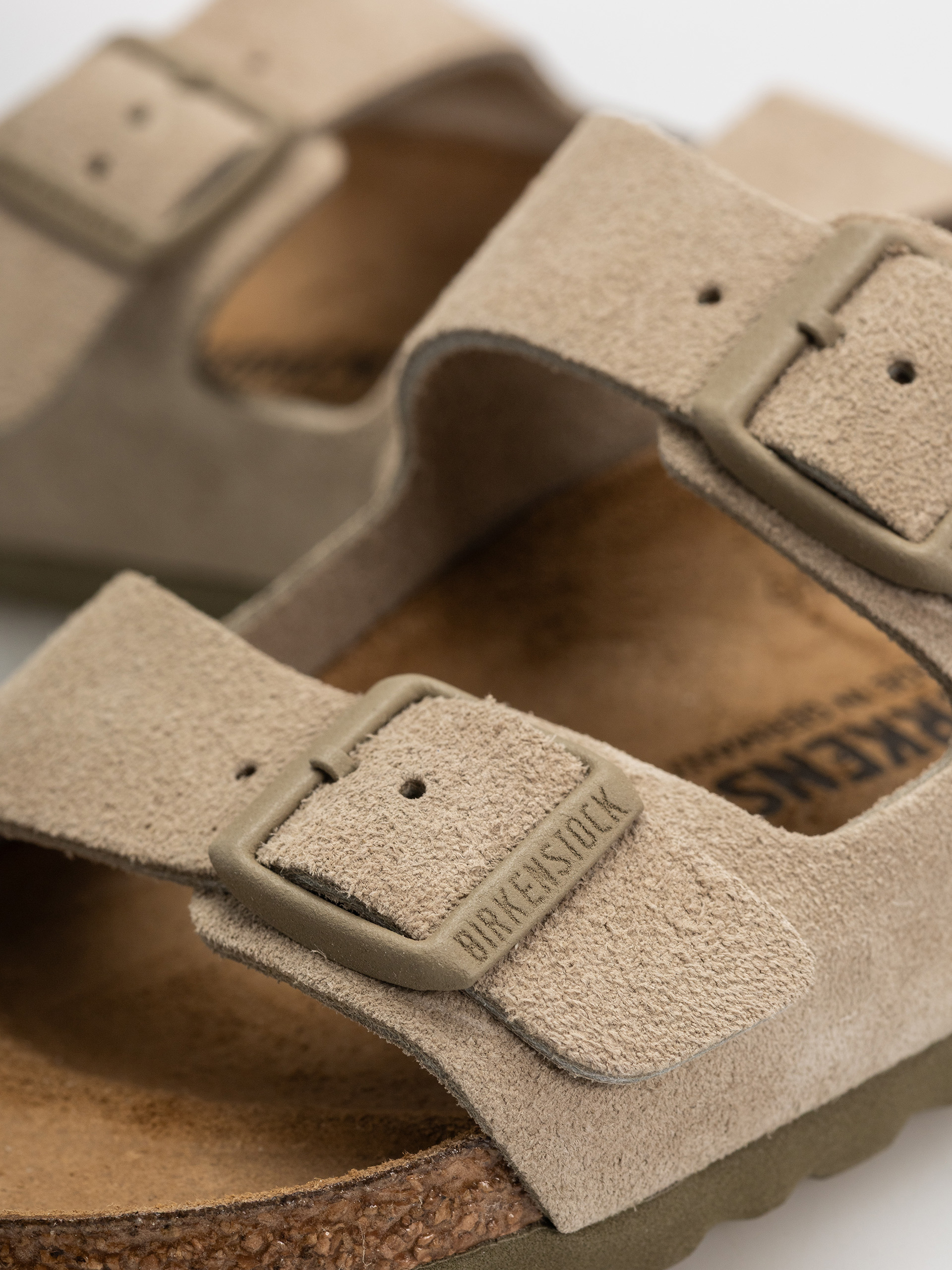 Birkenstock Arizona Suede Leather Narrow Flip-flop papucsok (faded khaki)