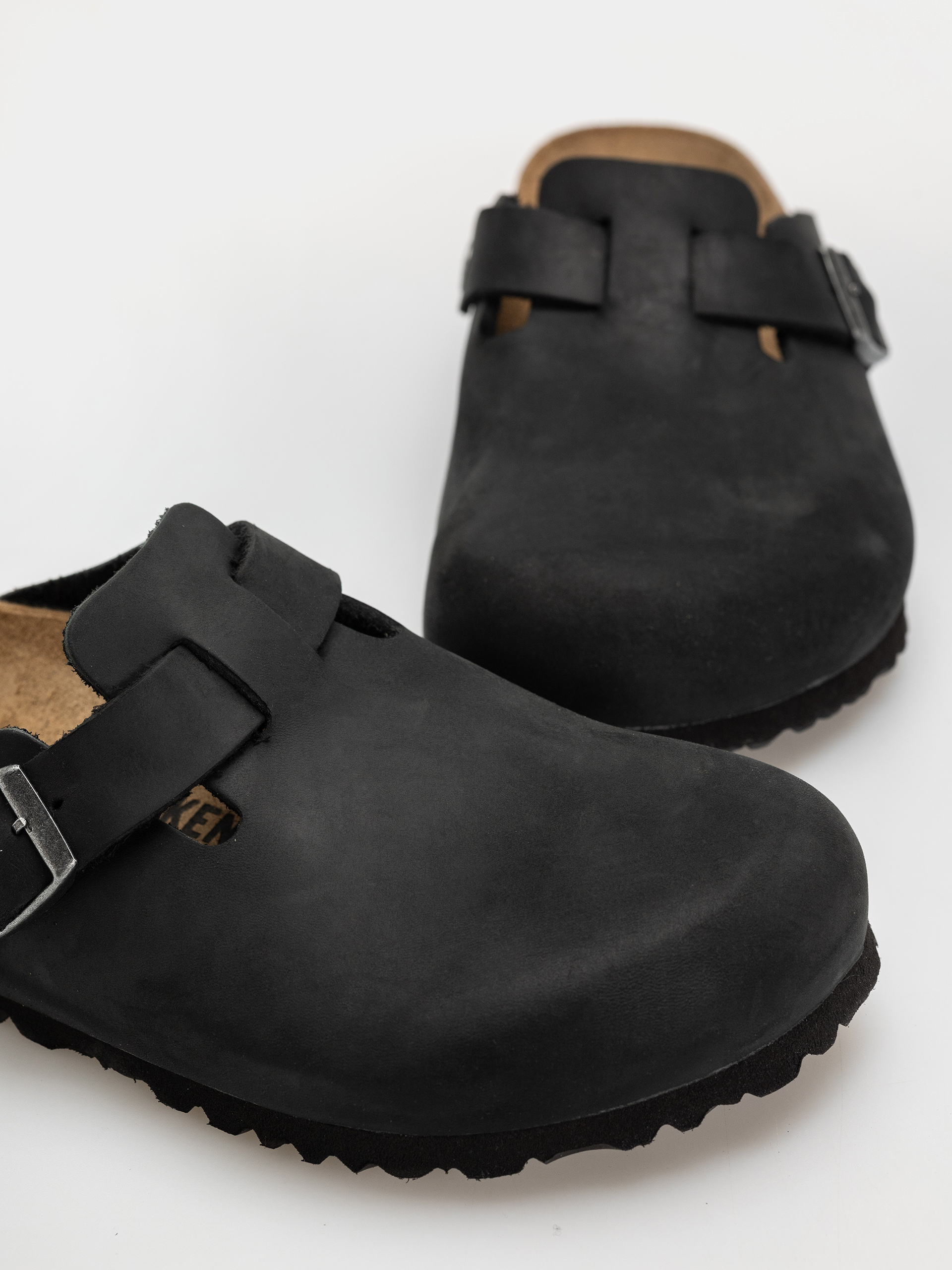 Birkenstock Boston Oiled Leather Regular Flip-flop papucsok (black)