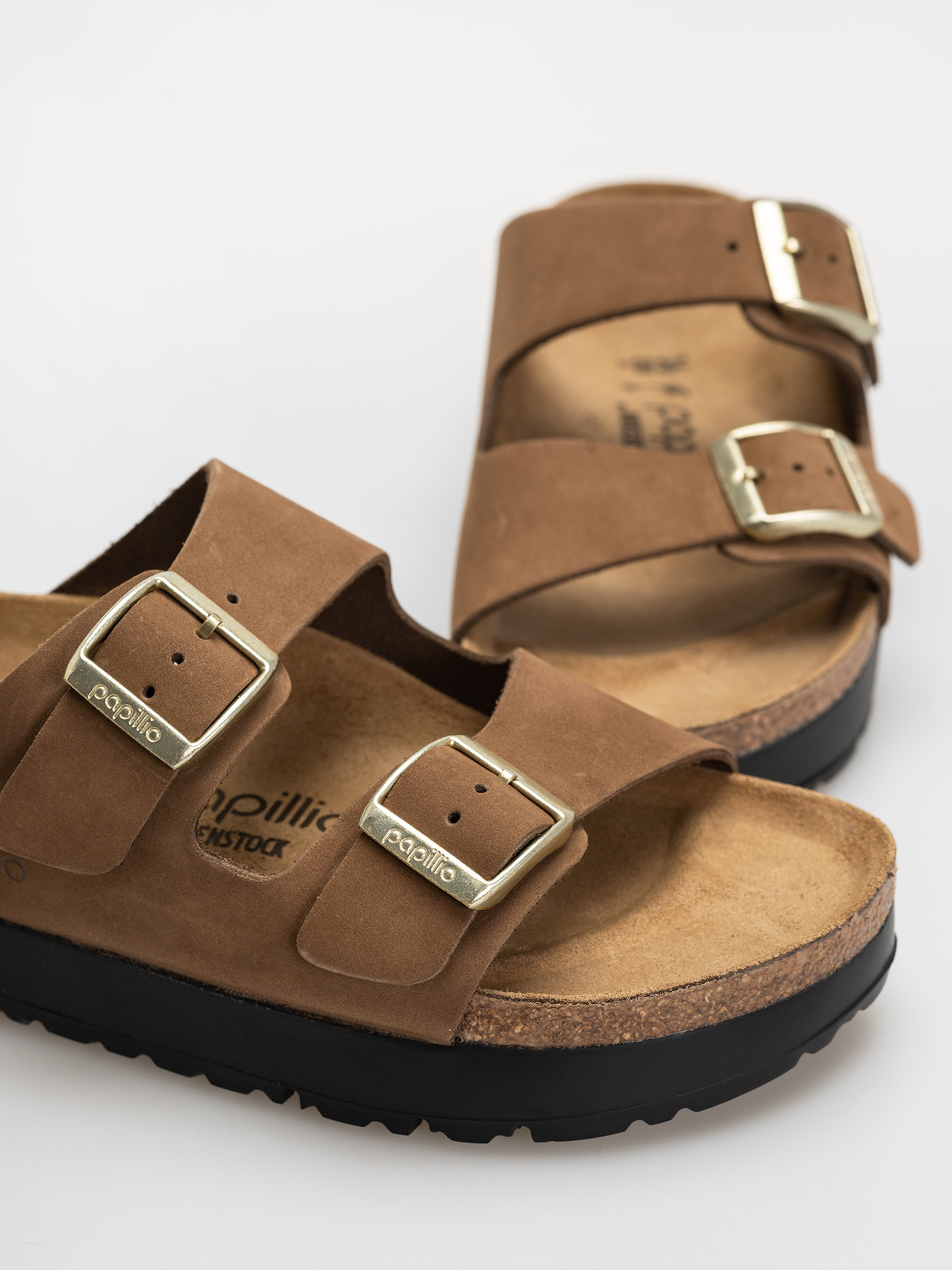 Birkenstock Arizona Flex Platform Nubuck Leather Narrow Wmn Flip-flop papucsok (dark tea)