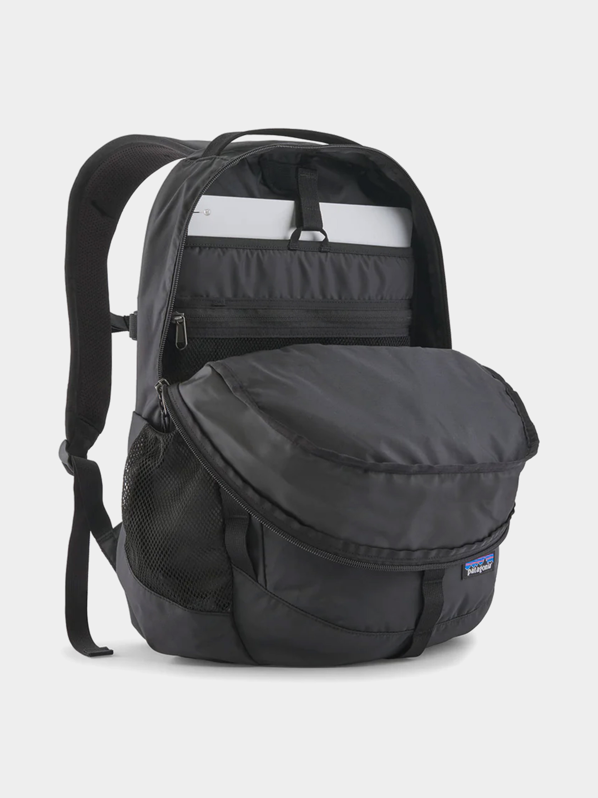 Hátizsák Patagonia Refugio Day Pack 26L (black)
