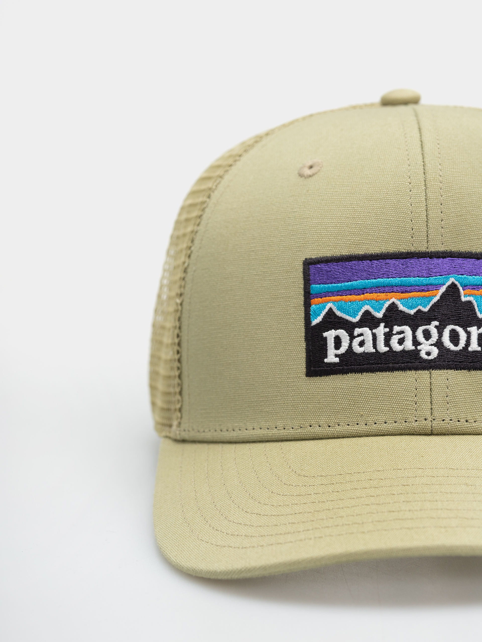 Patagonia P 6 Logo Trucker Baseball sapka (gumtree green)
