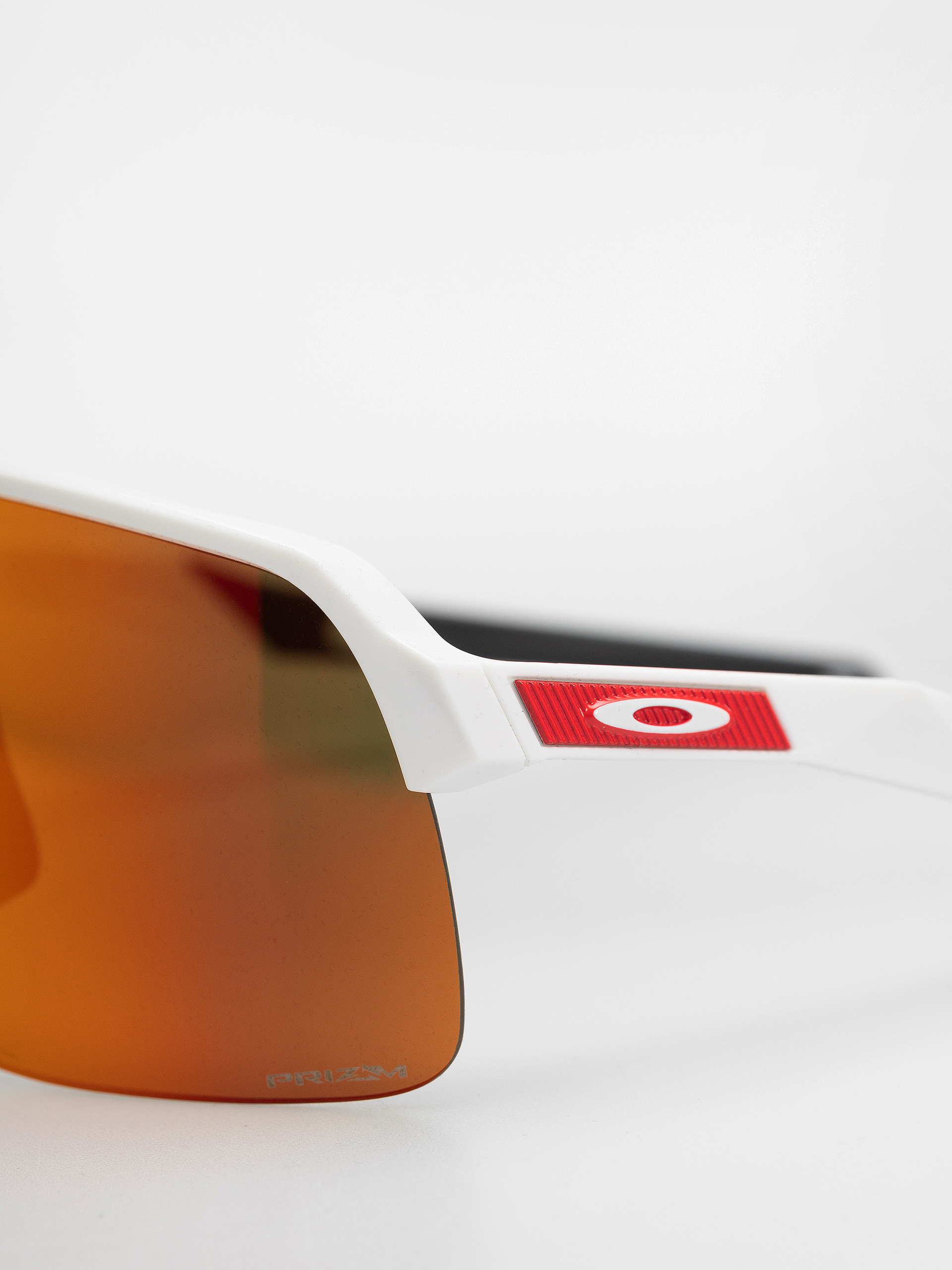 Oakley Sutro Lite Napszemüvegek (matte white/prizm ruby)