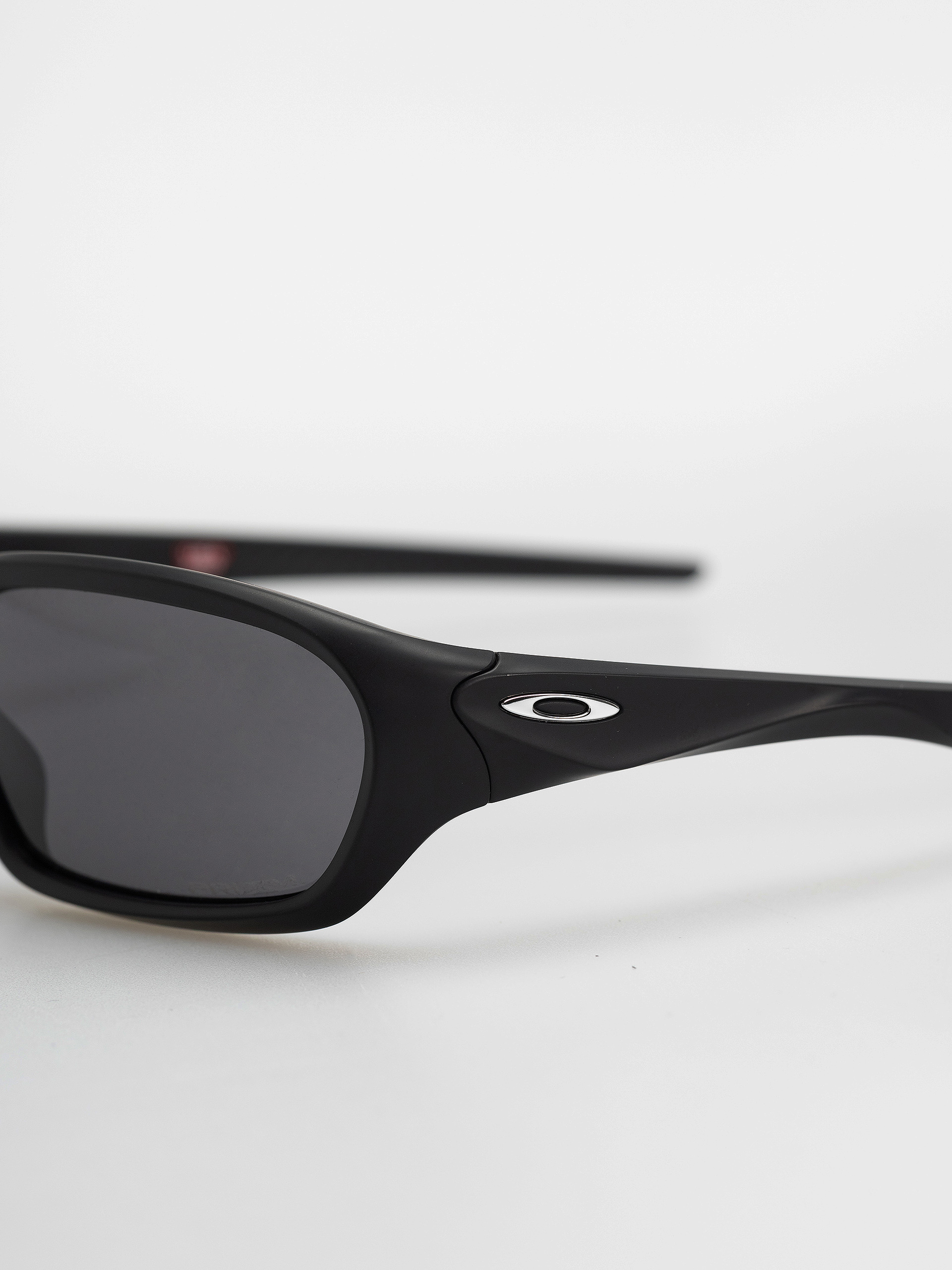 Oakley Terraforma Napszemüvegek (matte black/prizm grey)