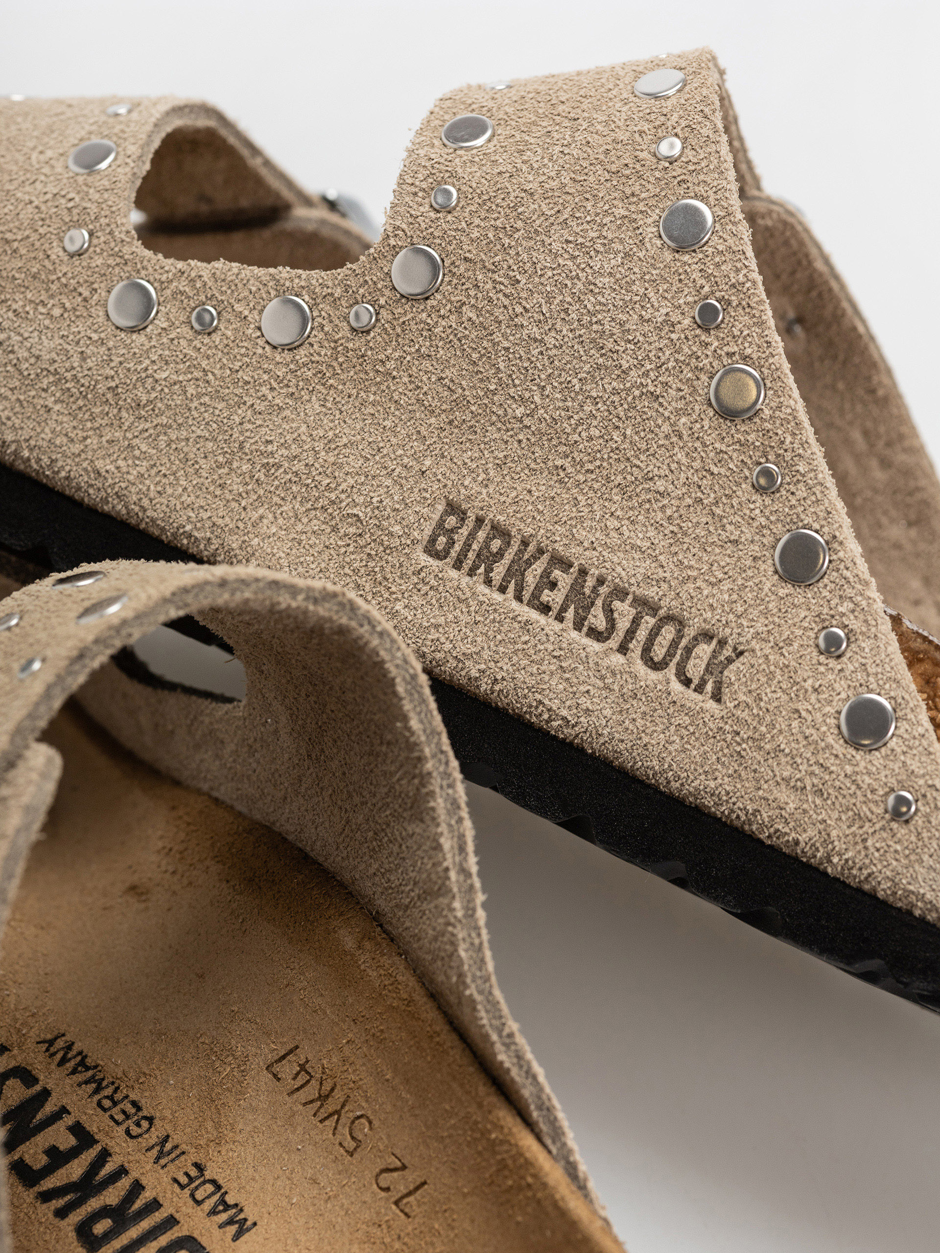 Birkenstock Arizona Rivets Suede Leather Narrow Wmn Flip-flop papucsok (taupe)