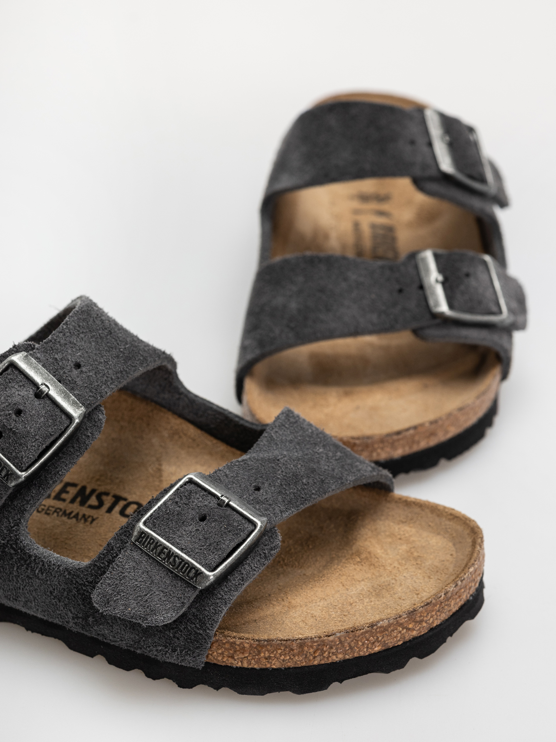 Birkenstock Arizona Suede Leather Narrow Flip-flop papucsok (charcoal)