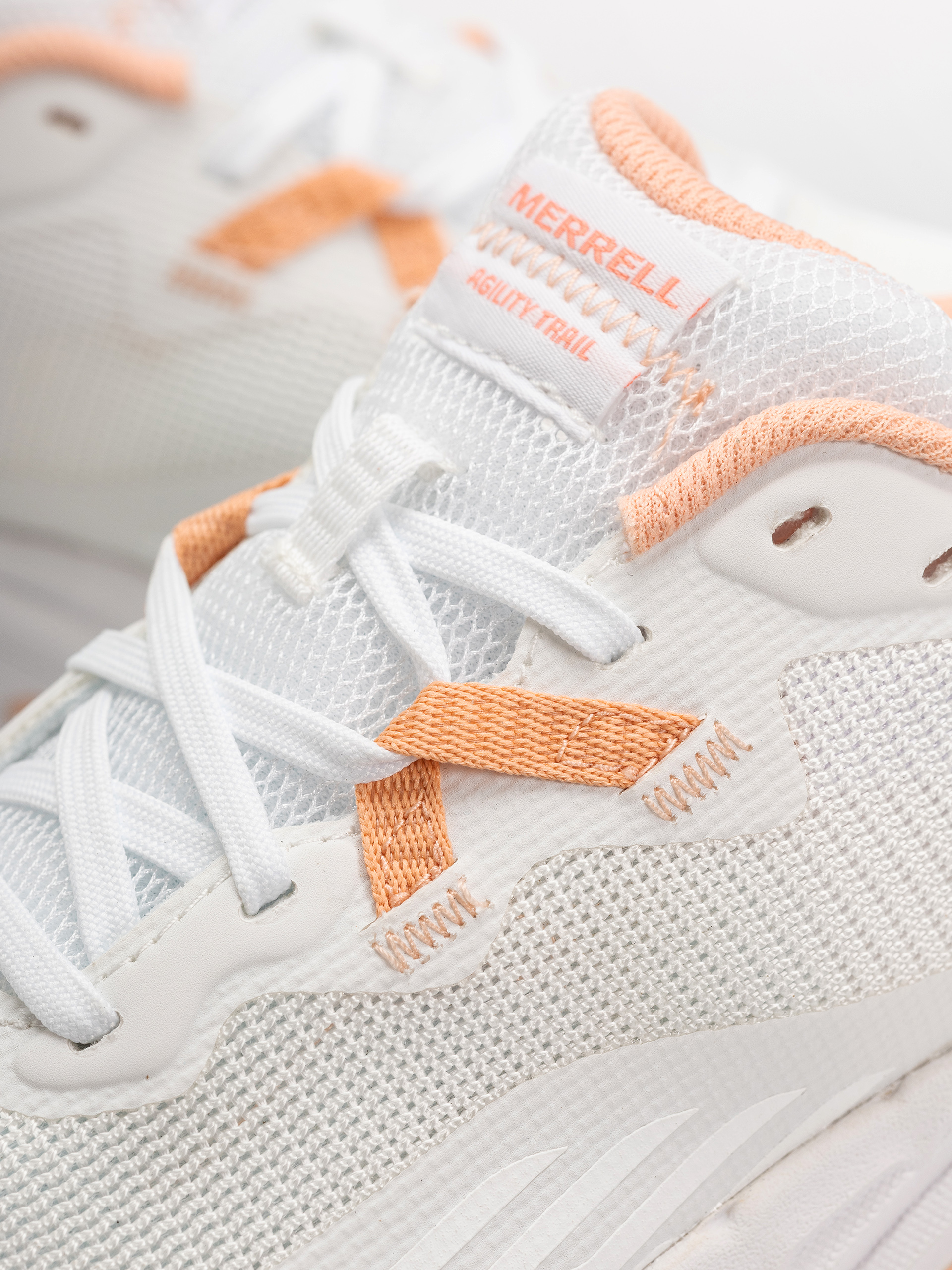 Merrell Agility Trail Cipők Wmn (white/peach)