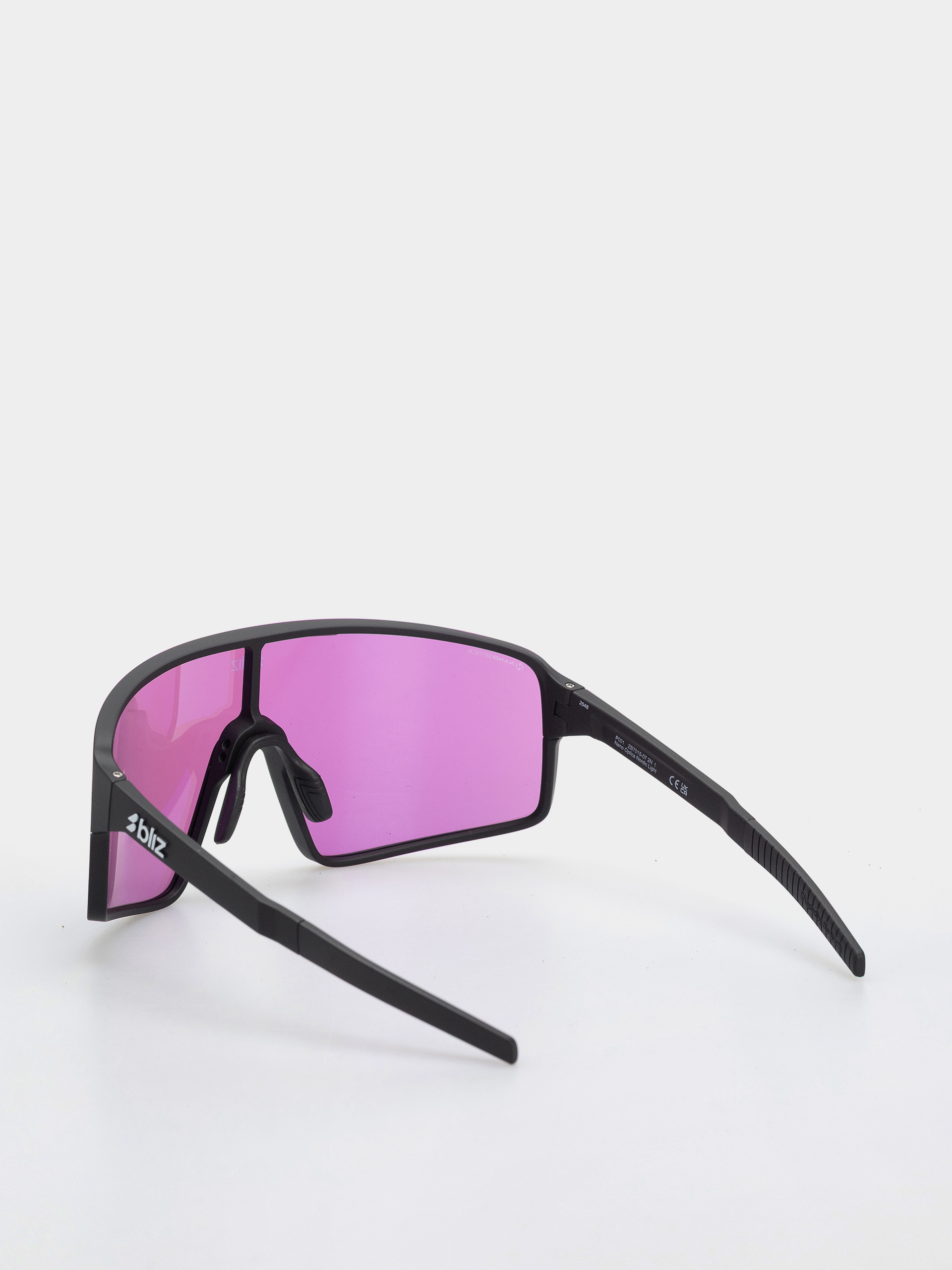 Bliz P001 Napszemüvegek (matt black/nano optics nordic light begonia - violet w blue multi)