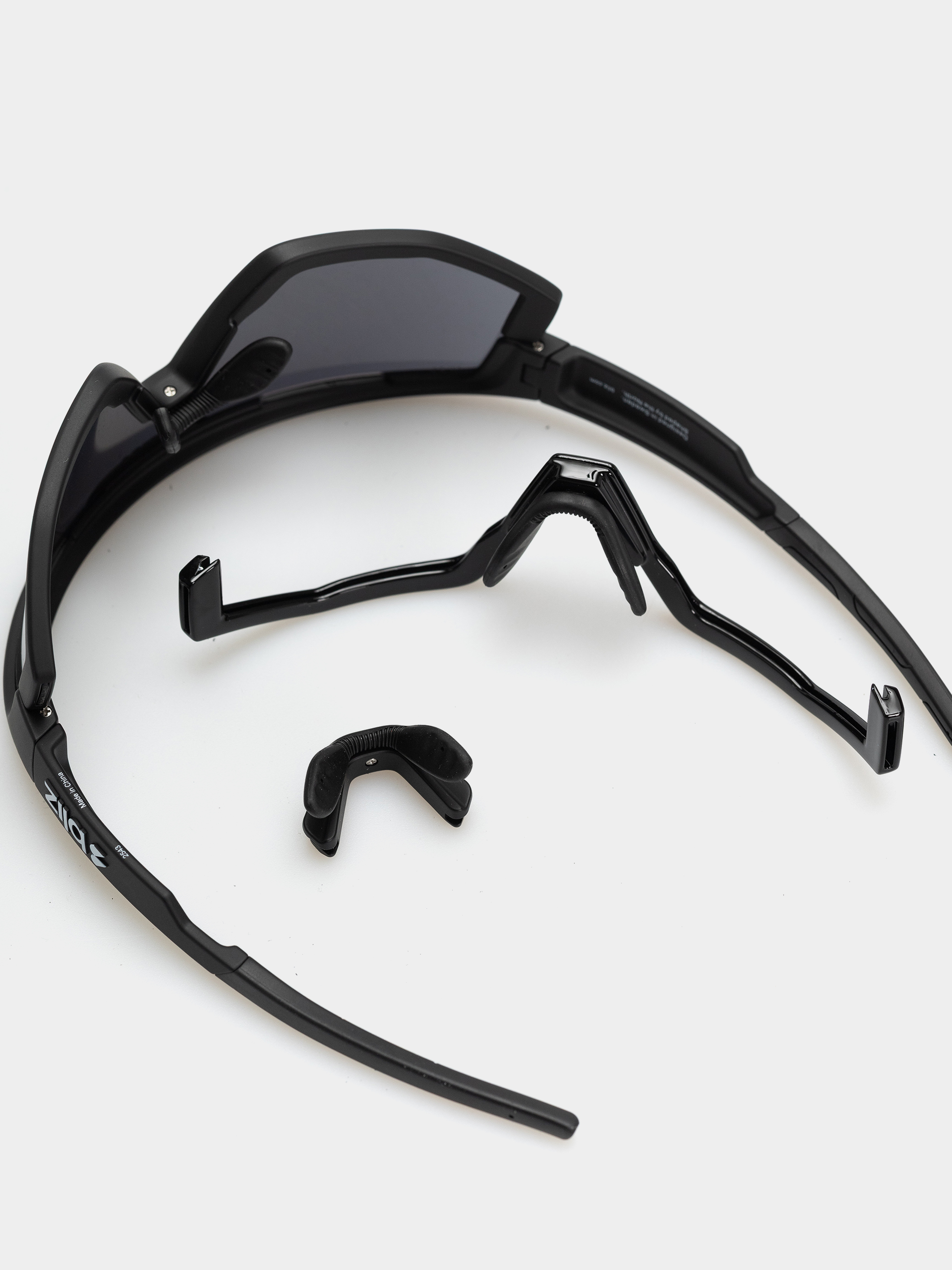 Bliz Matrix Napszemüvegek (matte black/smoke)