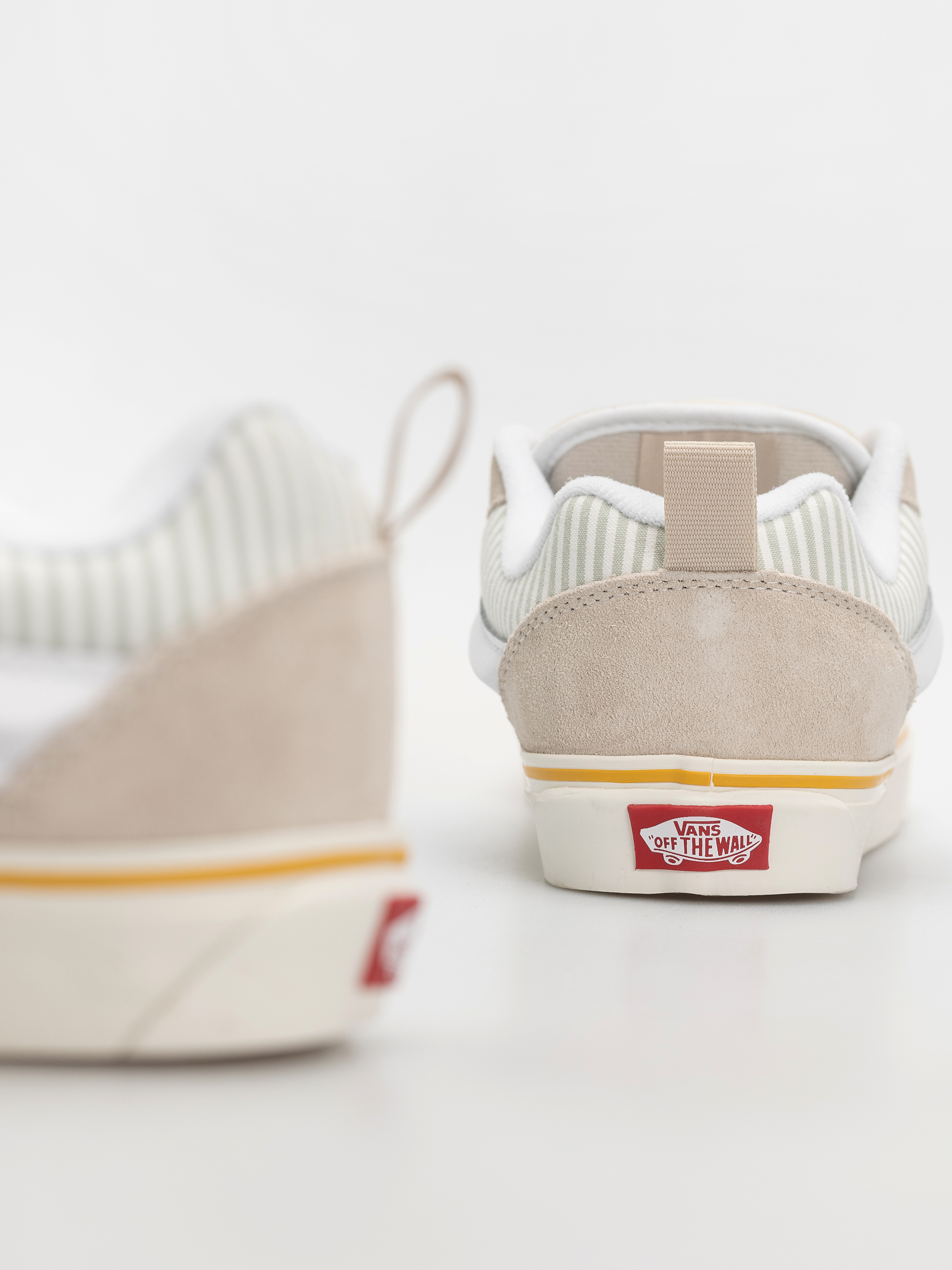Vans Knu Skool Cipők (oatmeal)