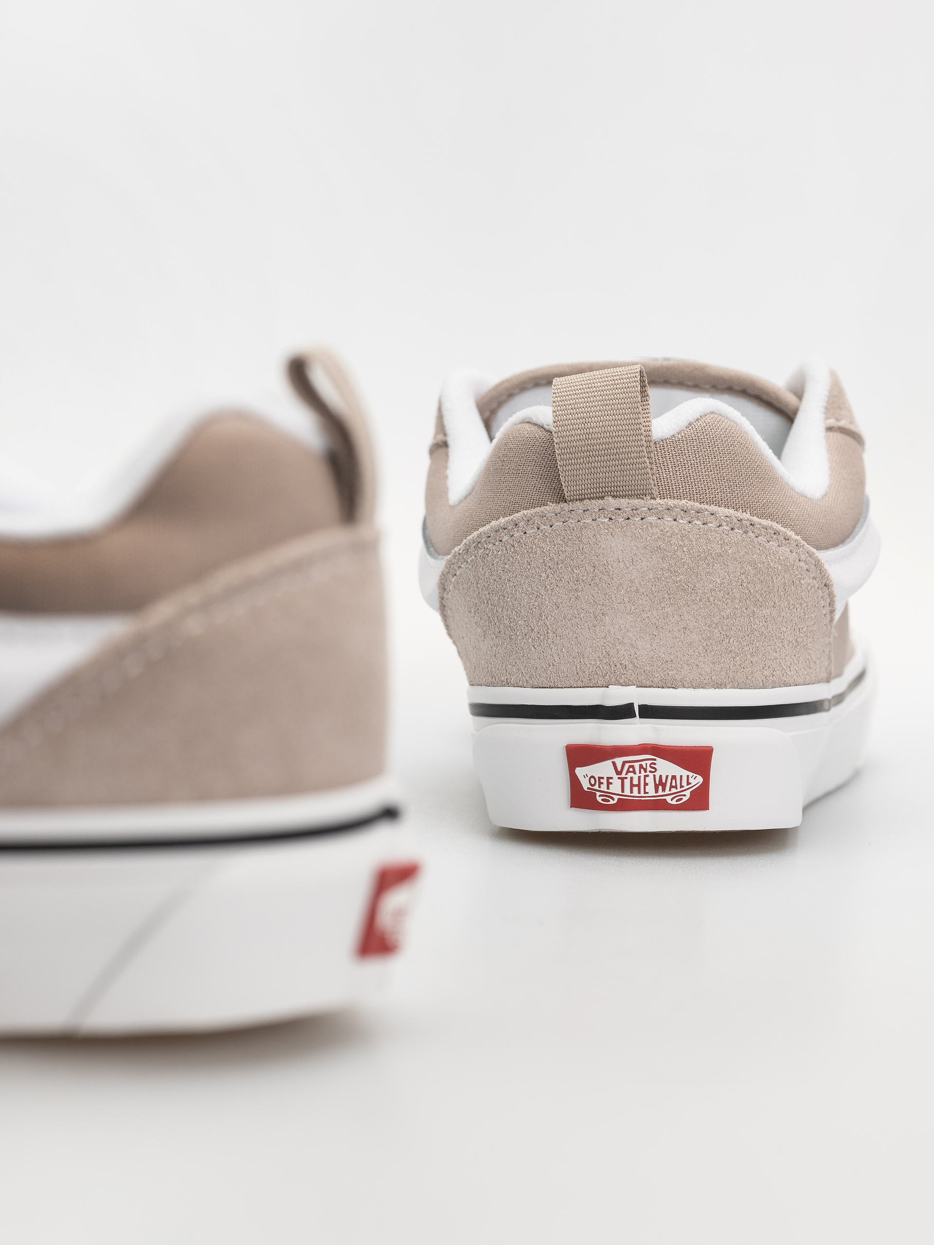 Vans Knu Skool Cipők (mushroom)