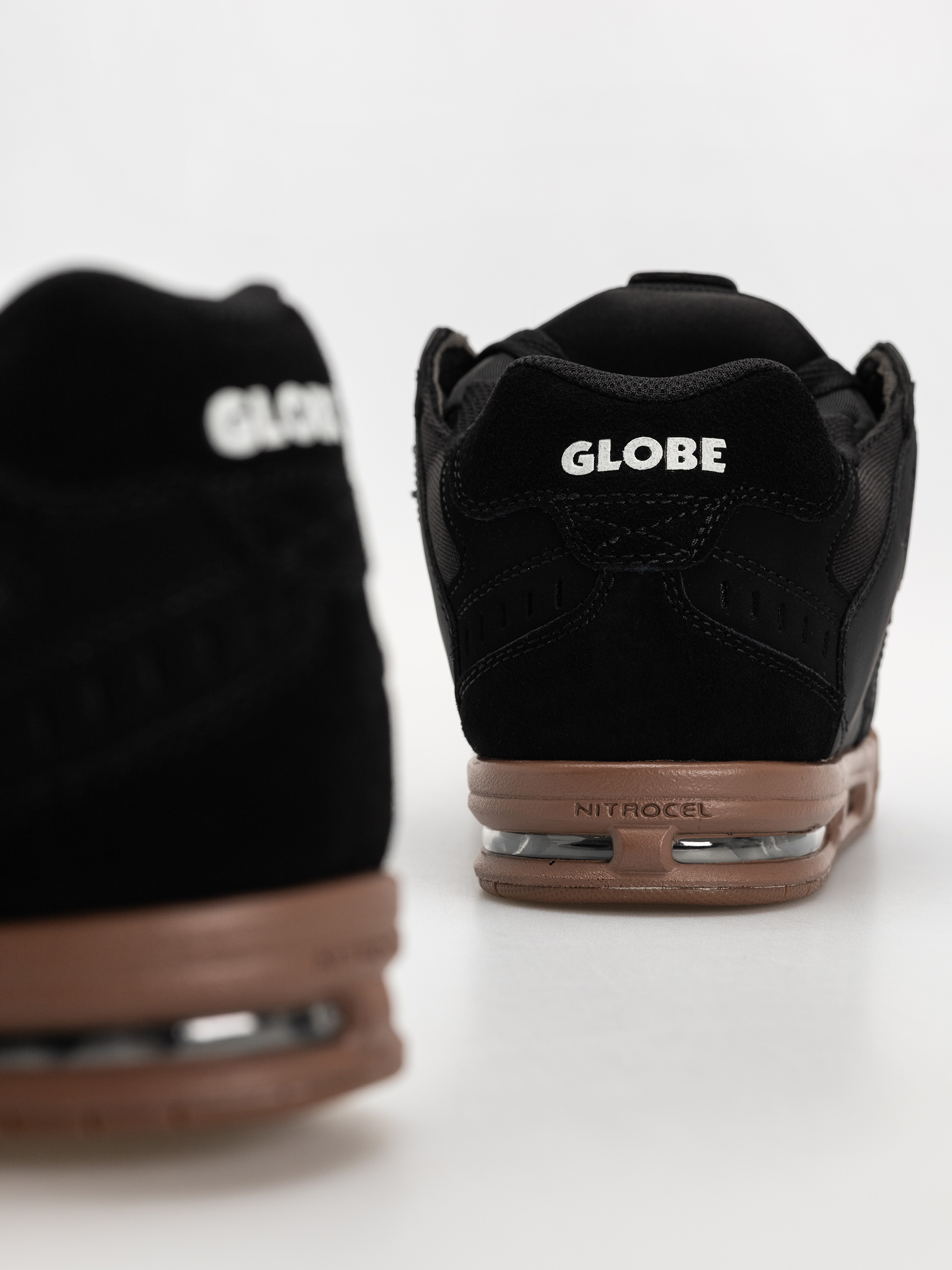 Cipők Globe Sabre (onyx/gum)