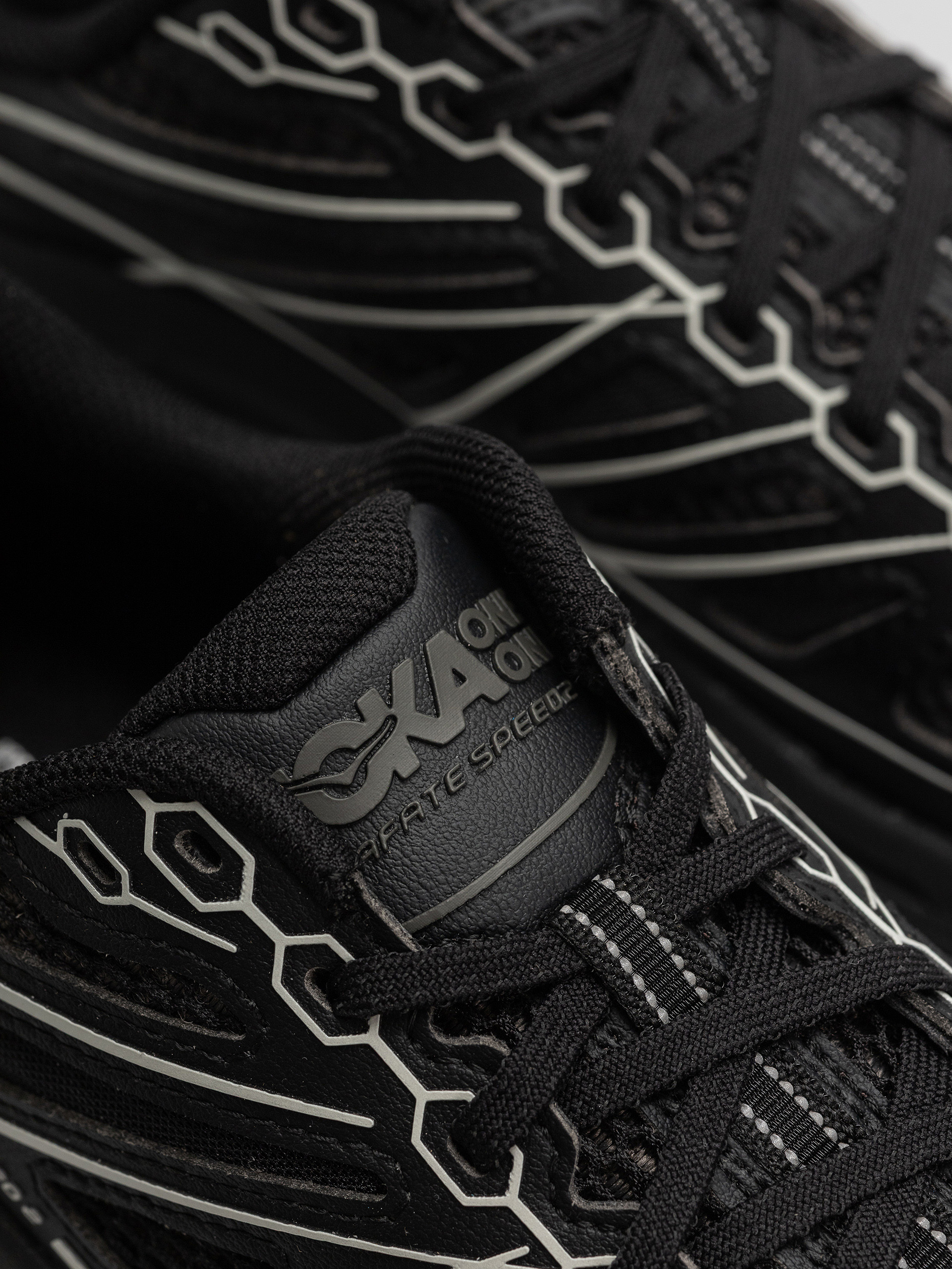 Cipők Hoka Mafate Speed 2 TS (black/carbon black)