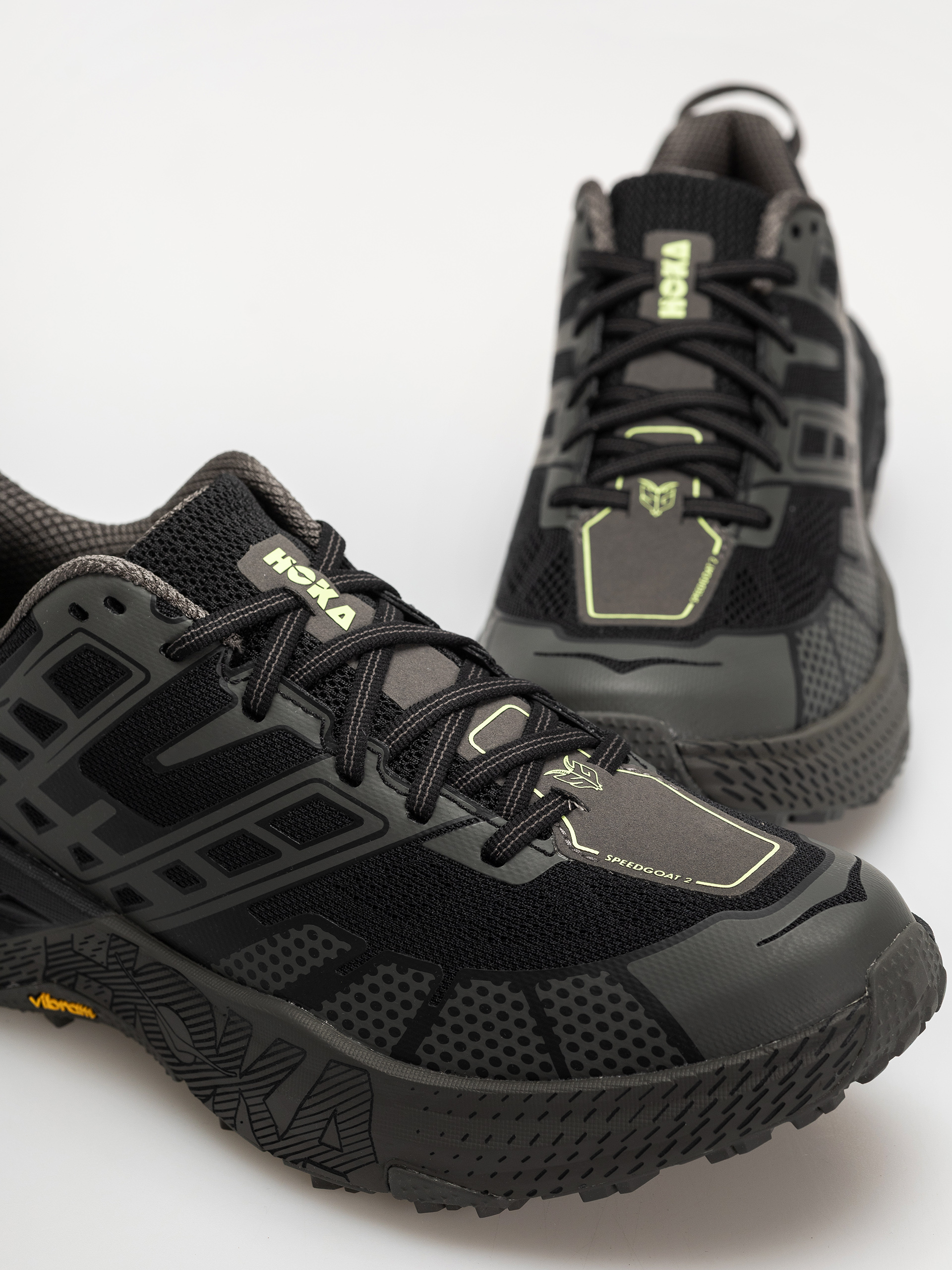 Cipők Hoka Speedgoat 2 (black/asphalt grey)