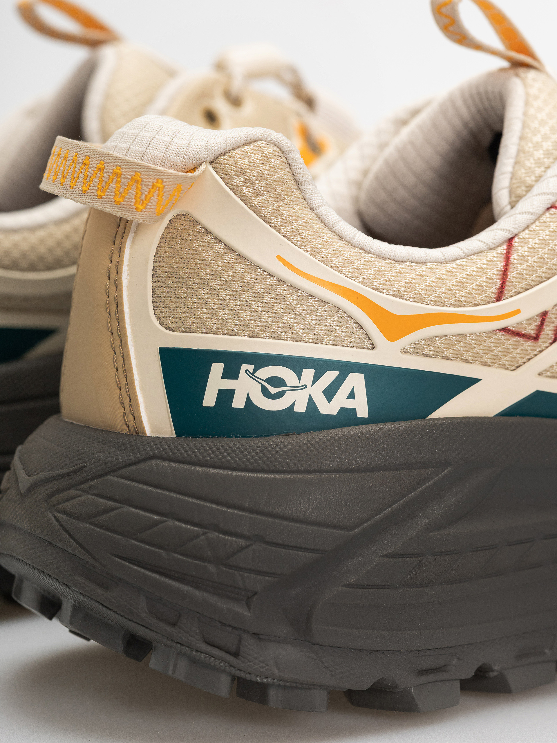 Cipők Hoka Mafate Three2 Wordmark (cream/khaki)