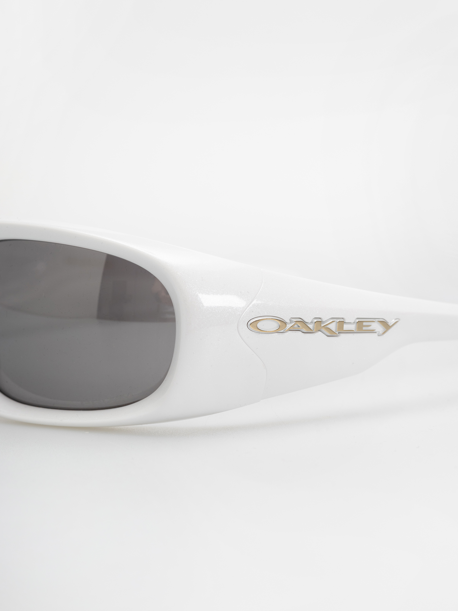 Napszemüvegek Oakley Belleville (pearl white/prizm black)
