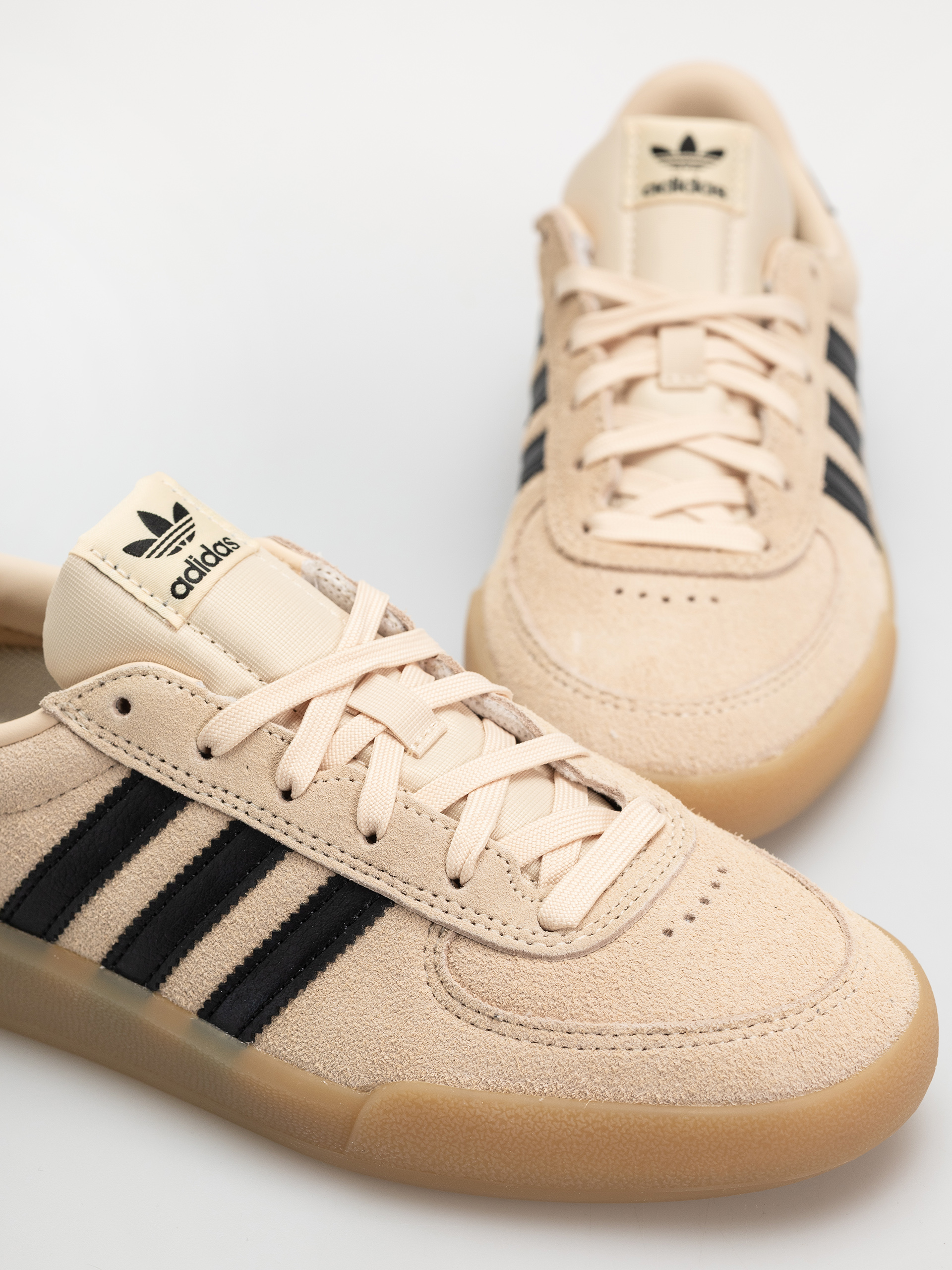 adidas Glenburn Cipők (sanstr/cblack/gum4)