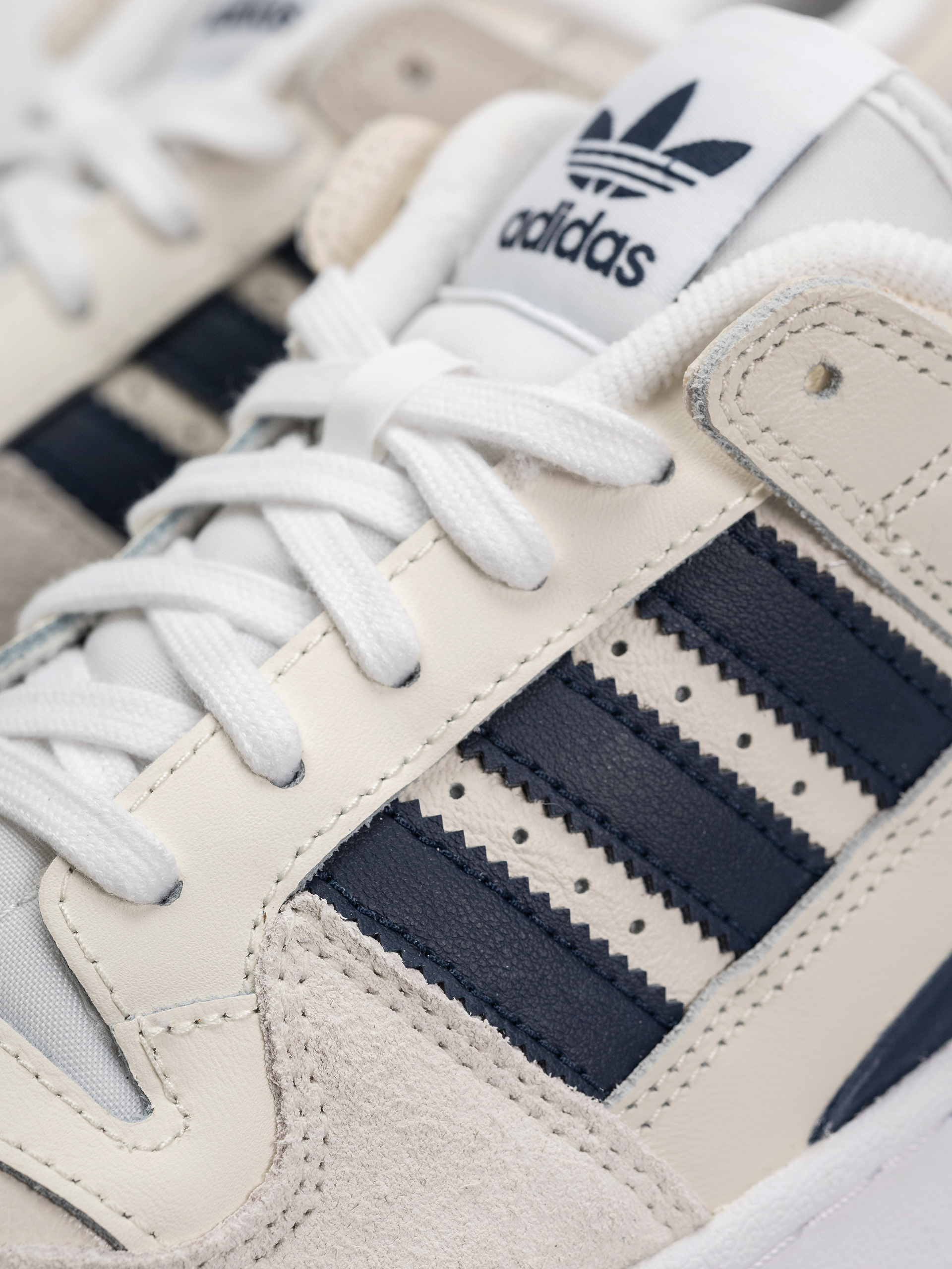 adidas Forum 84 Low Adv Cipők (cwhite/conavy/ftwwht)