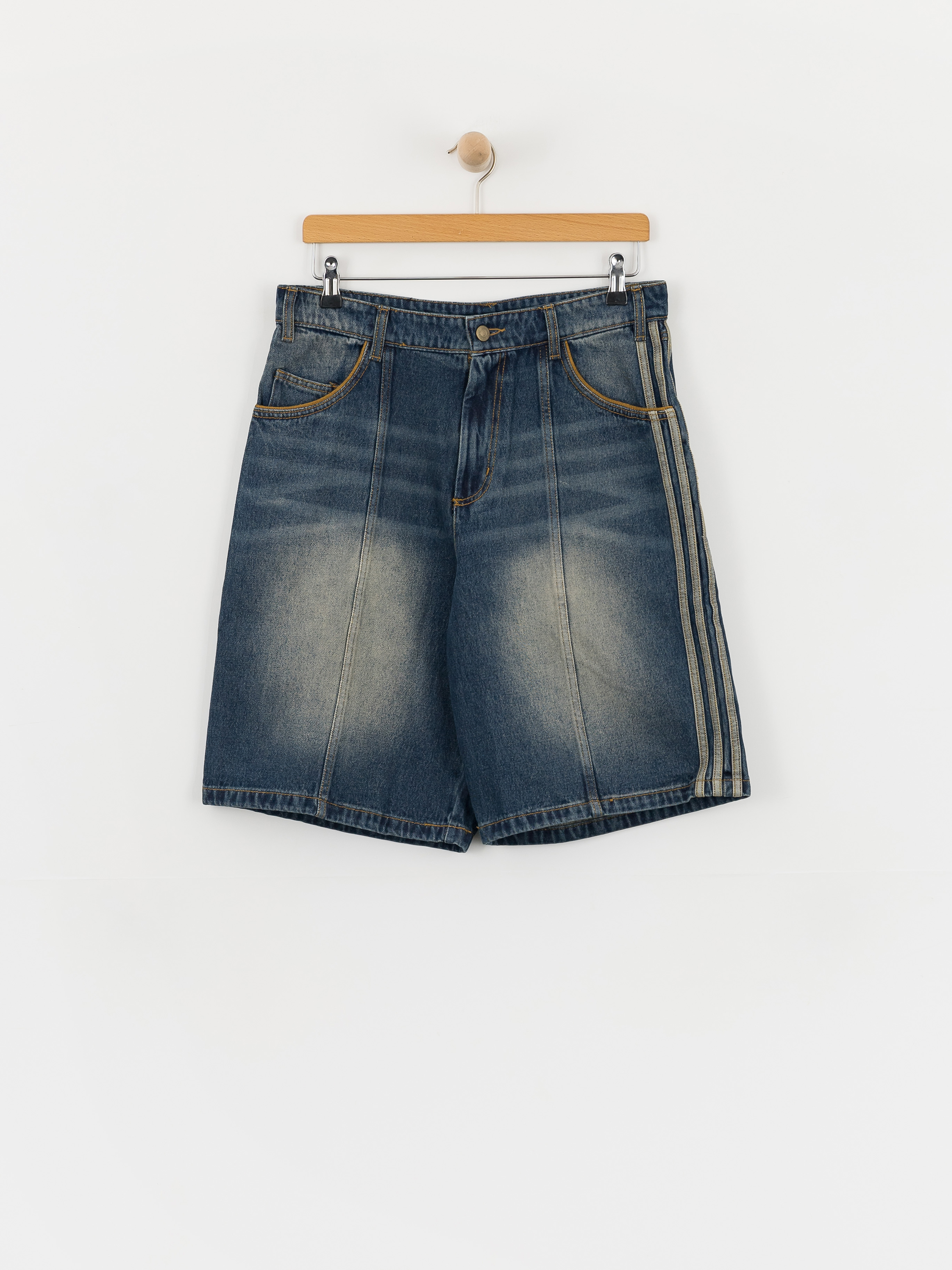 Rövidnadrág adidas Tyshawn Wd (inddnm)