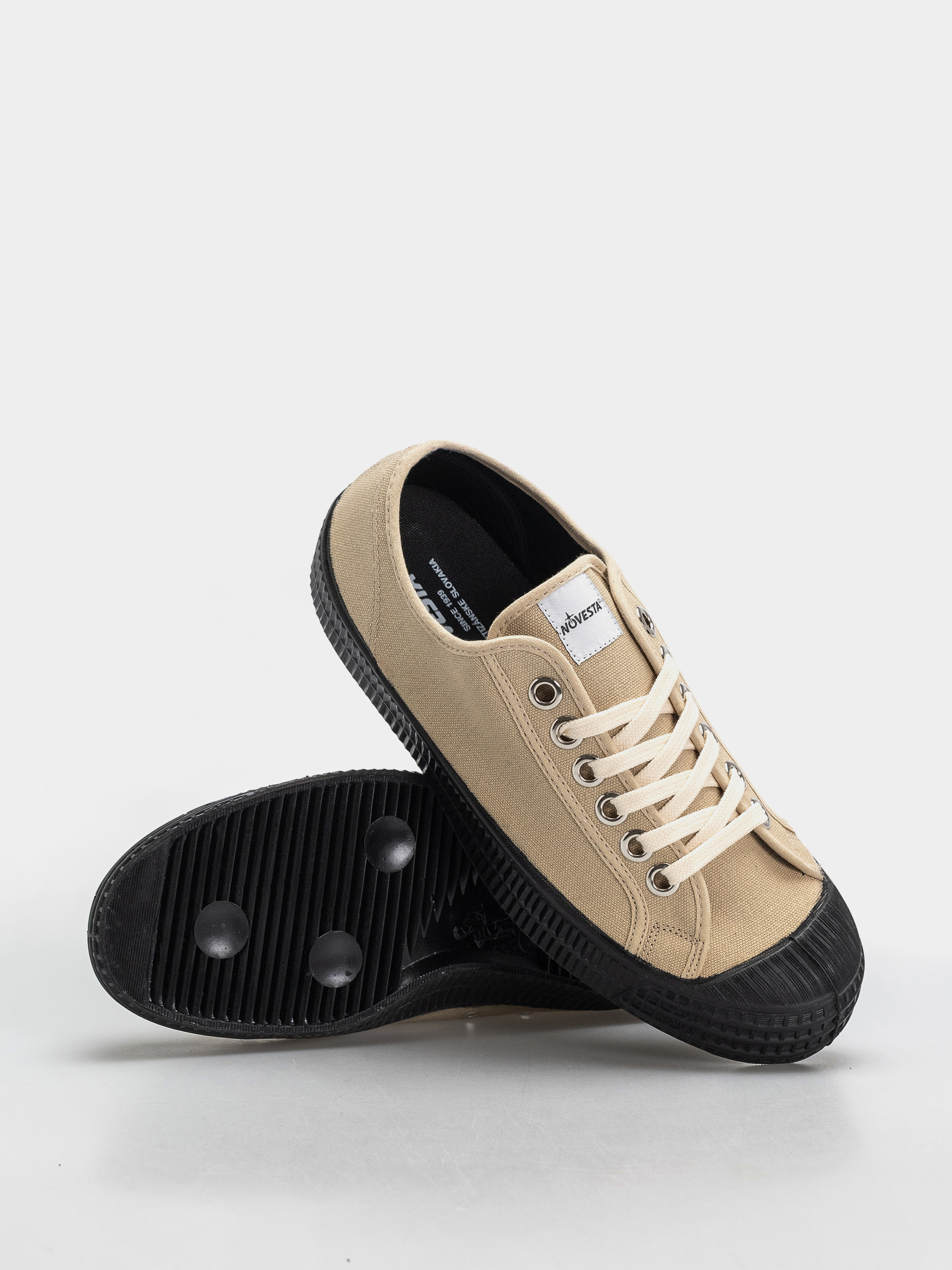 Novesta Star Master Tornacipők (sand/black)