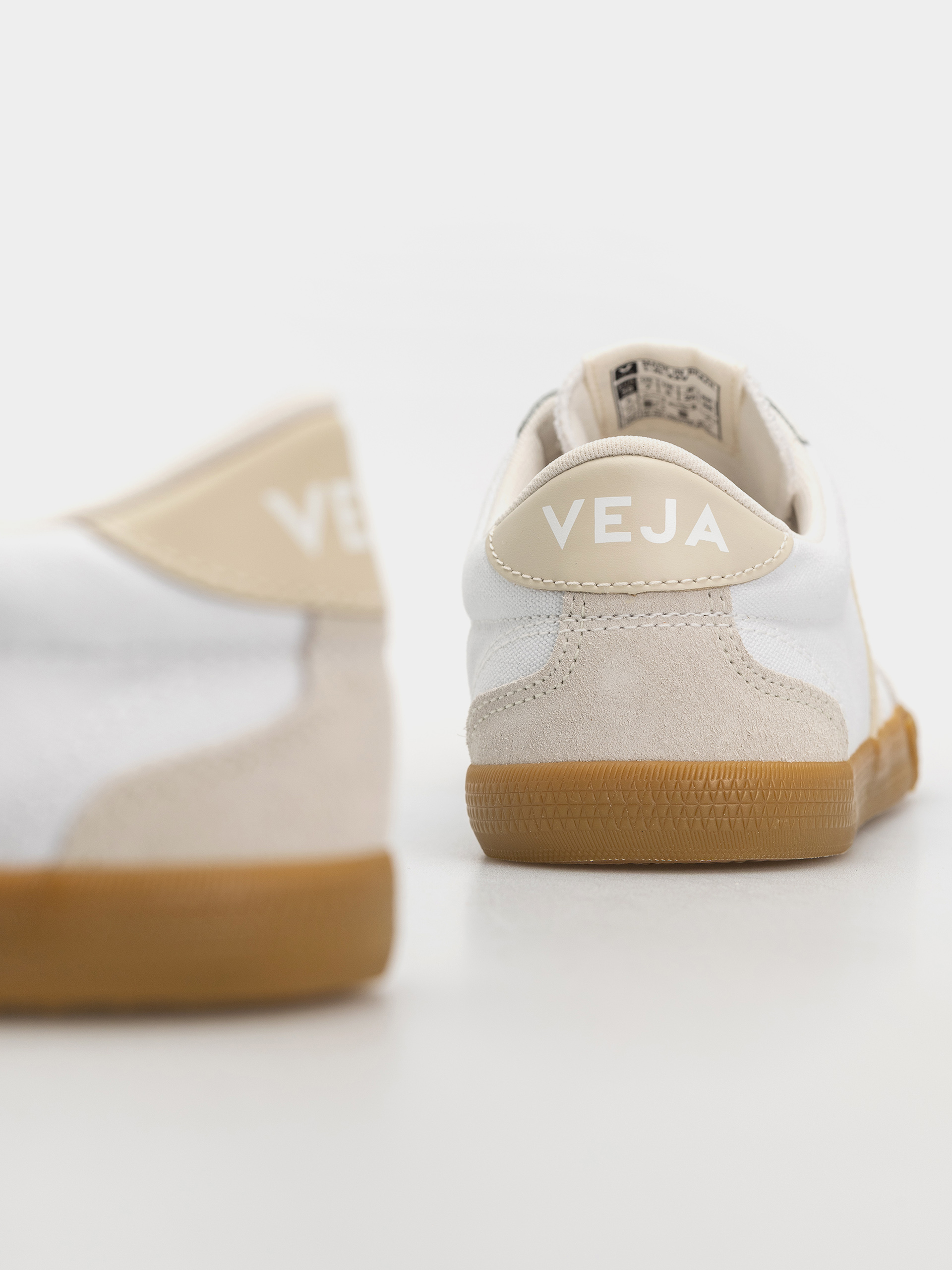 Veja Volley Wmn Cipők (white pierre natural)