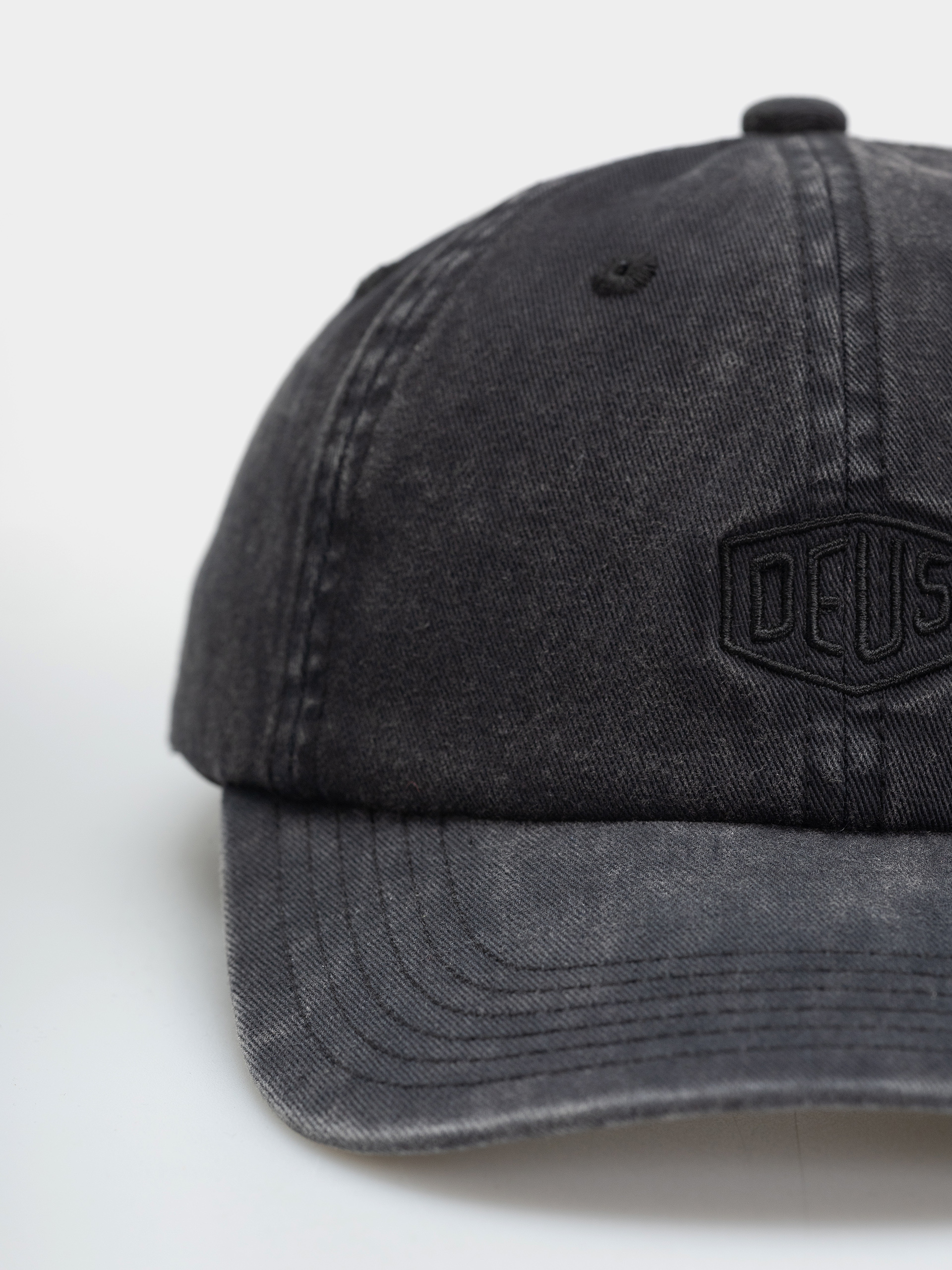 Deus Ex Machina Shield Garment Dyed Dad Baseball sapka (black)