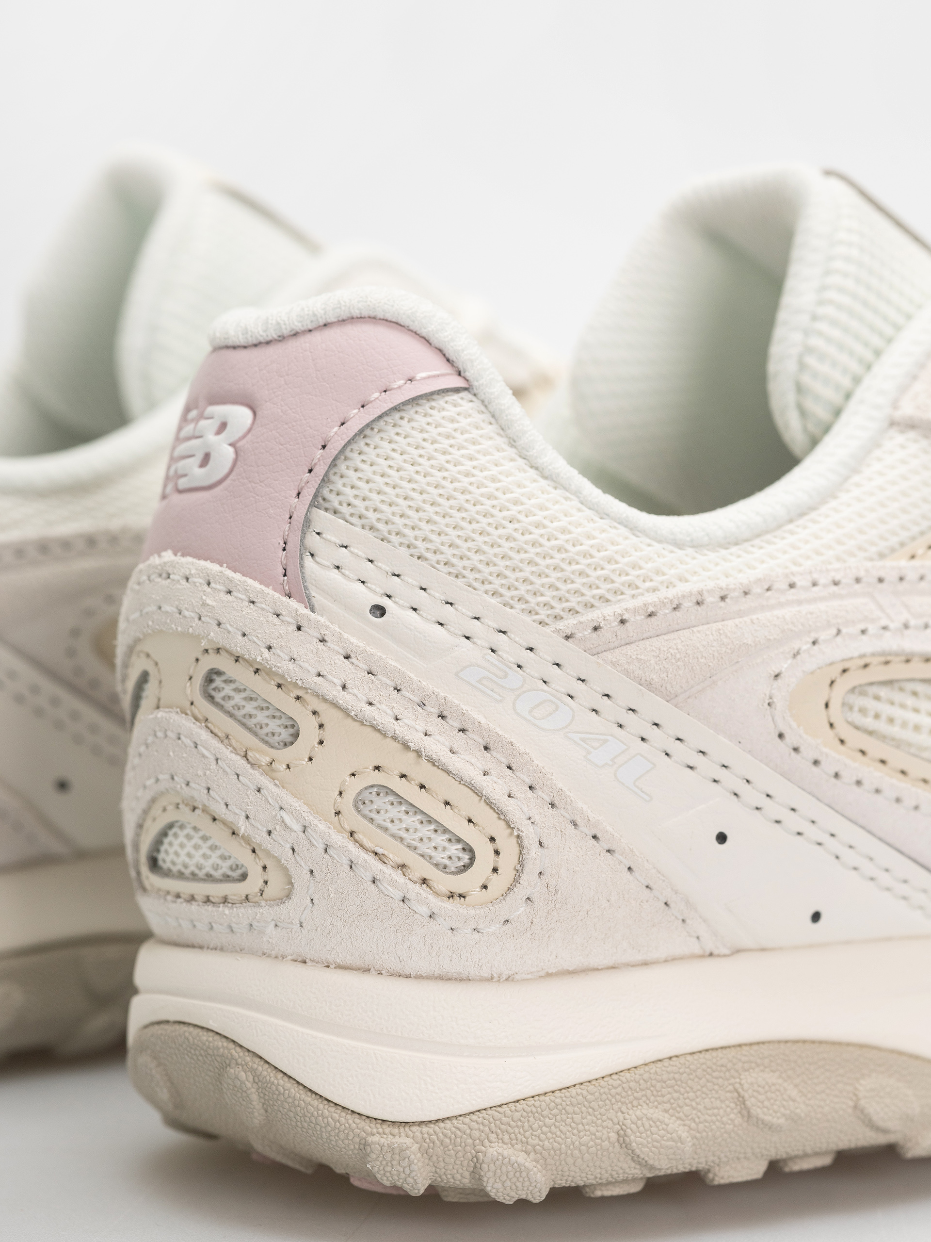 Cipők New Balance 204 (sea salt/stone pink)