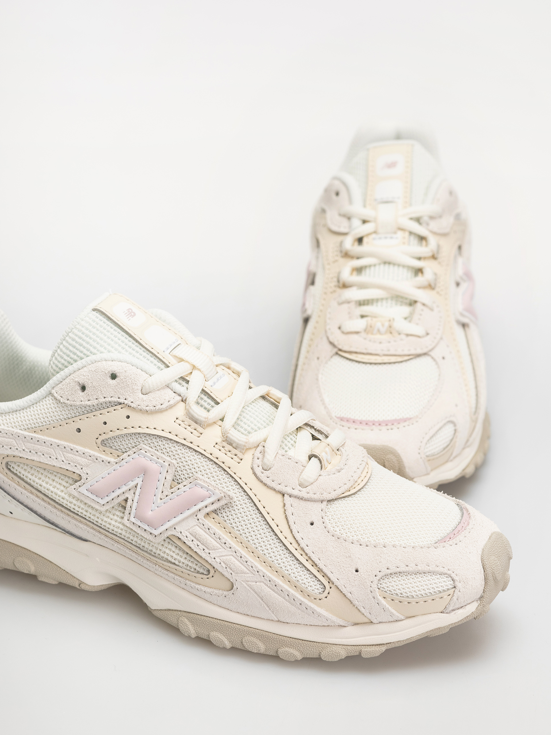 Cipők New Balance 204 (sea salt/stone pink)