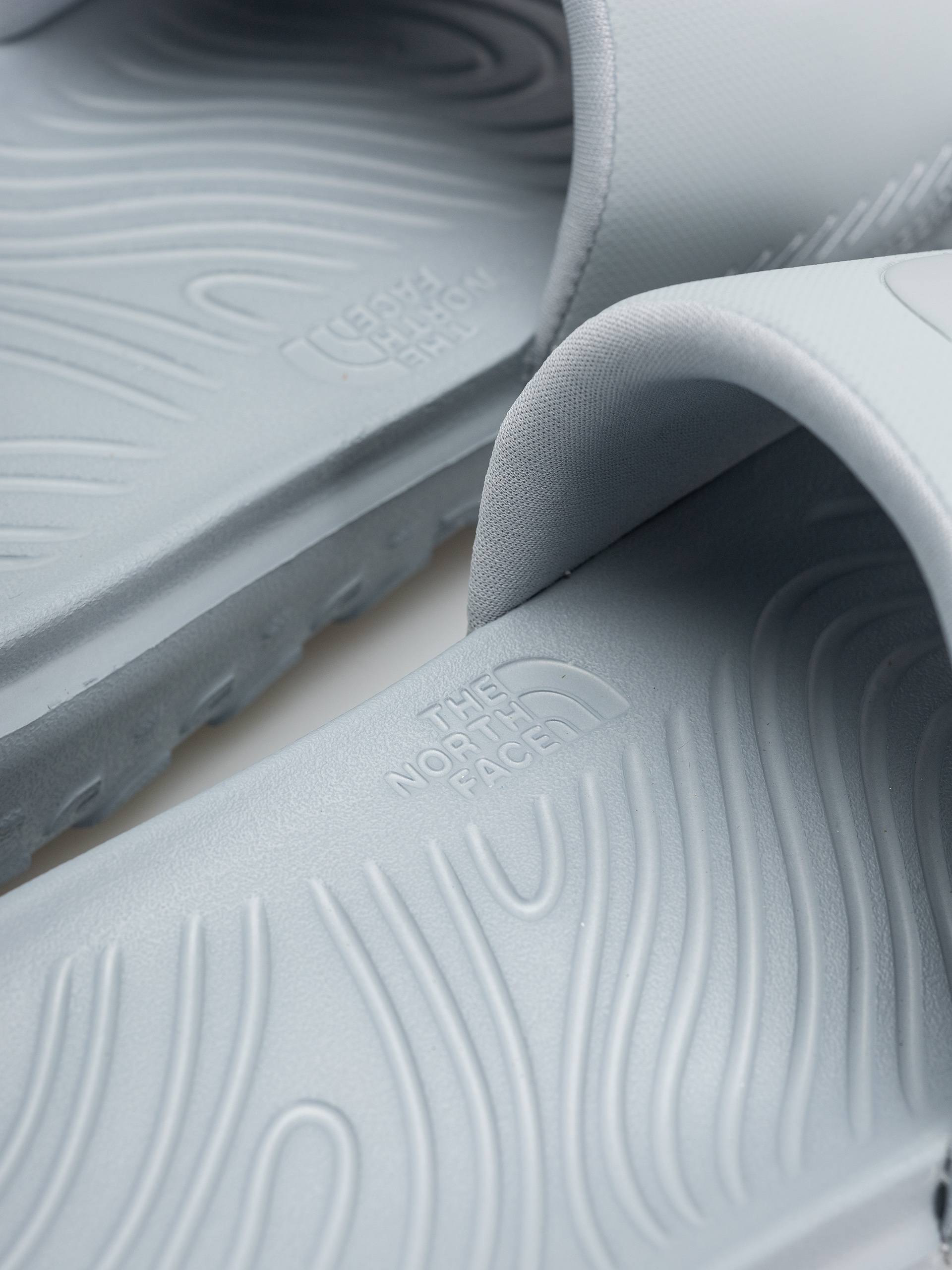 The North Face Never Stop Cush Flip-flop papucsok (frost grey/fros)
