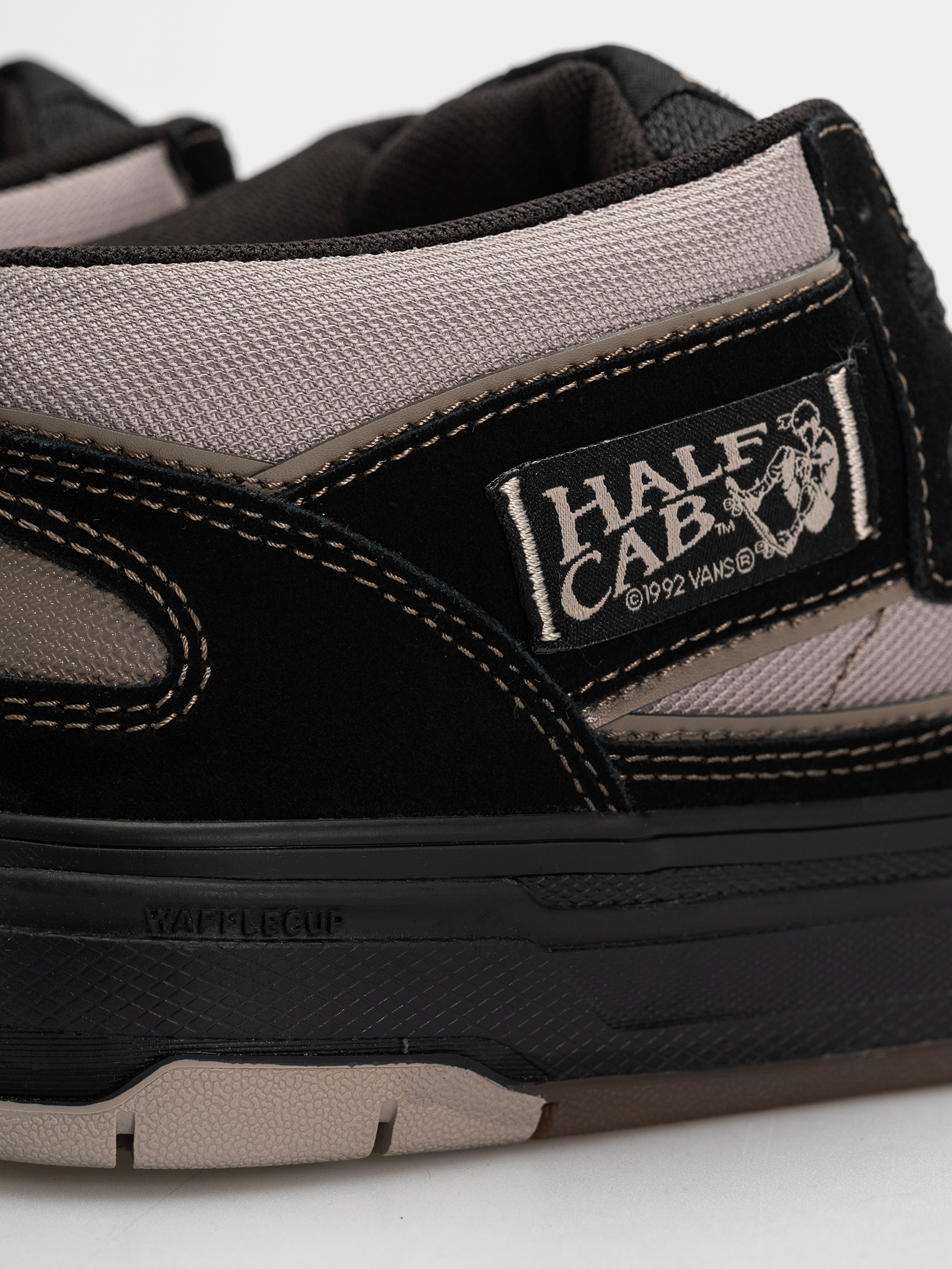 Vans Skate Half Cab Wafflecup Cipők (black/peyote)