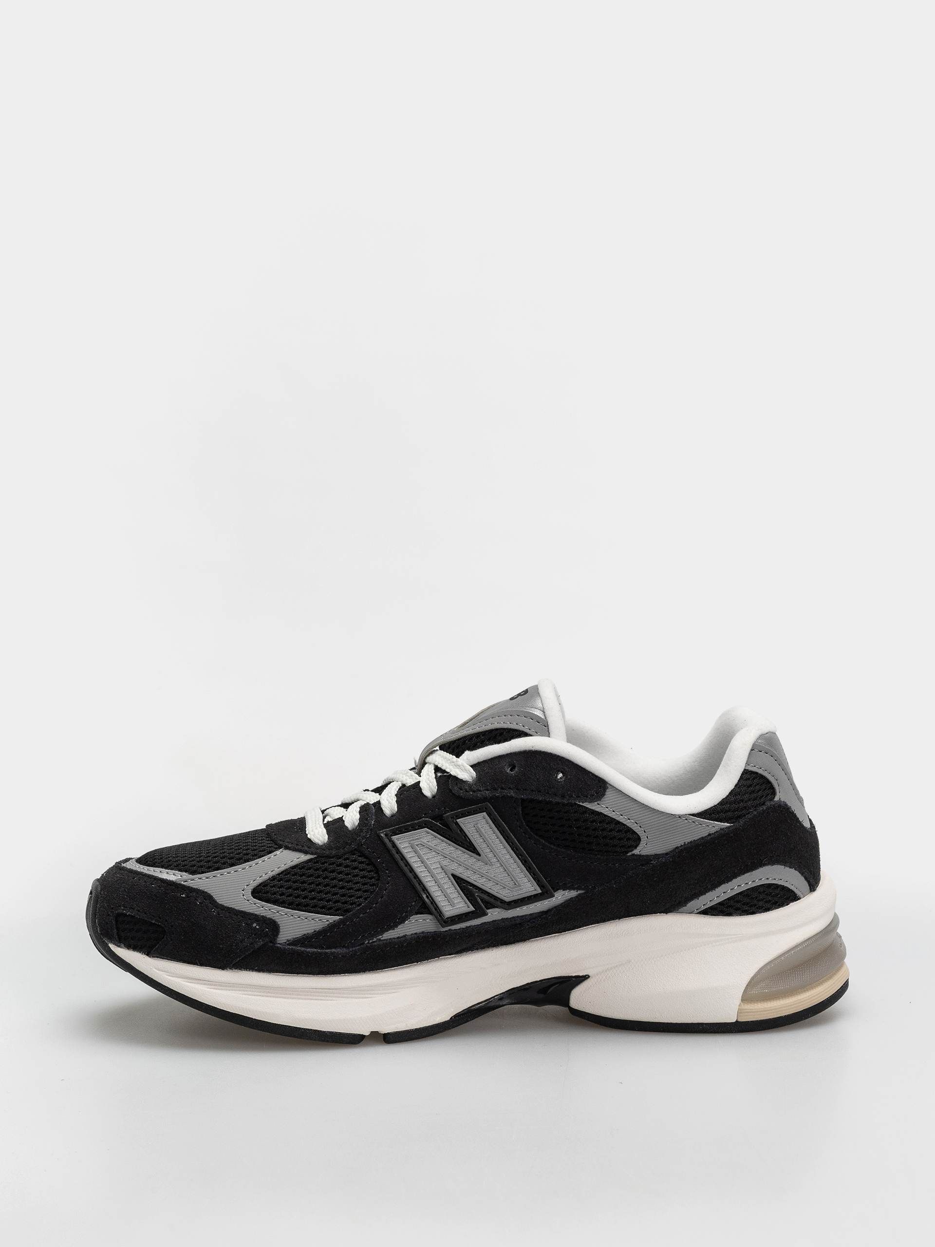 New Balance 2010 Cipők (black/shadow grey/sea salt)