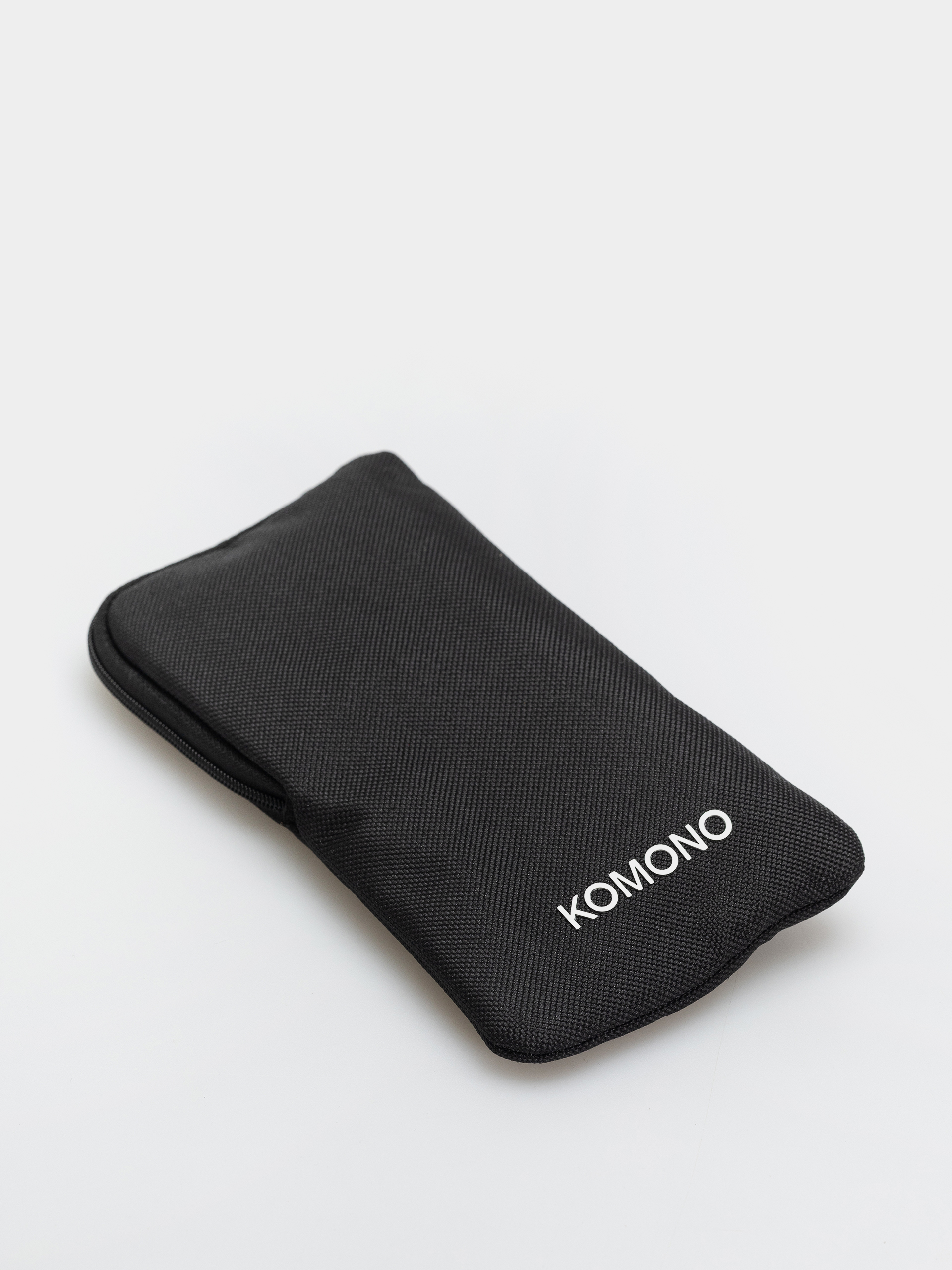 Komono Bobby Napszemüvegek (stream)