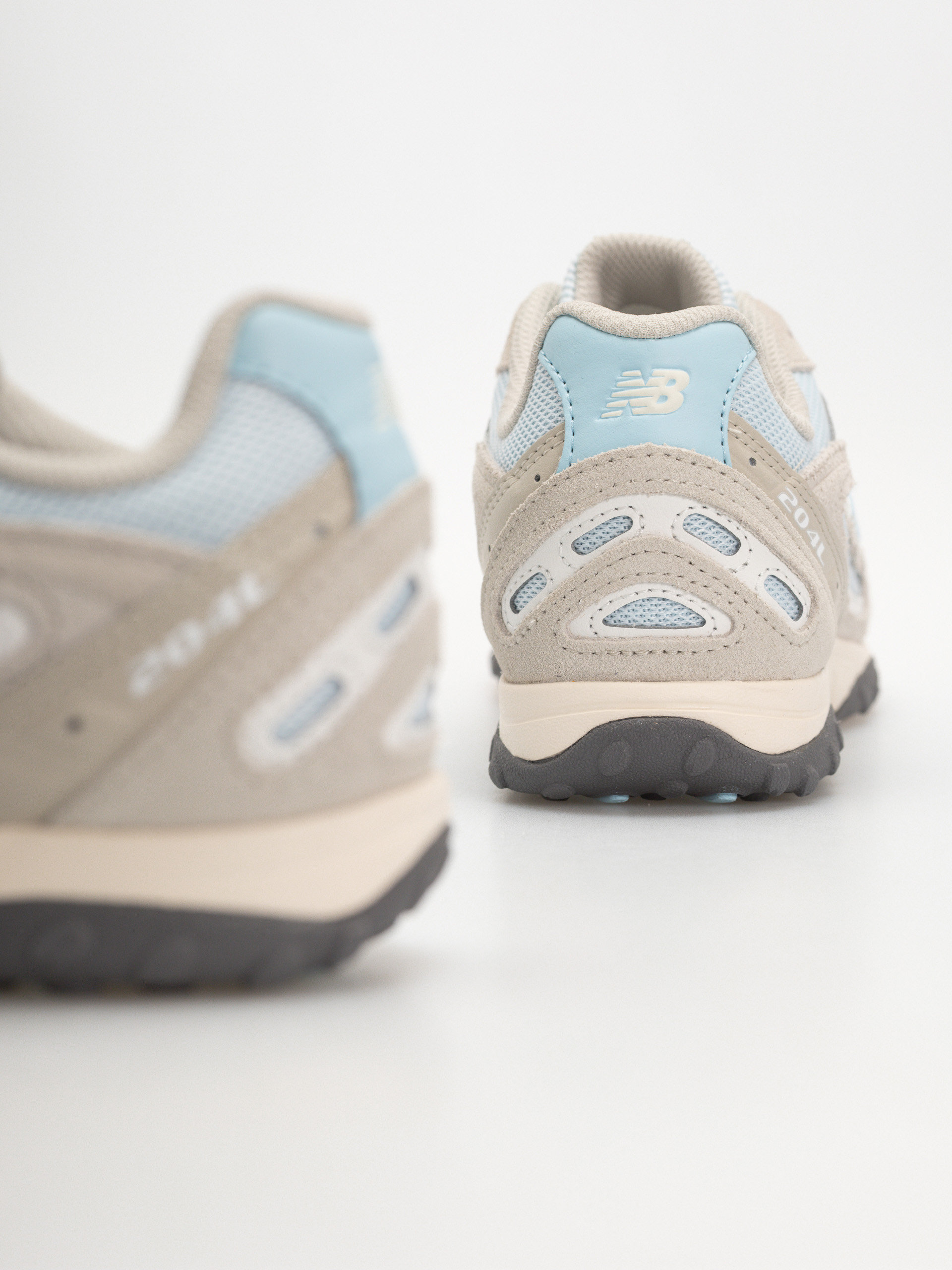 Cipők New Balance 204 (linen/oxford blue)