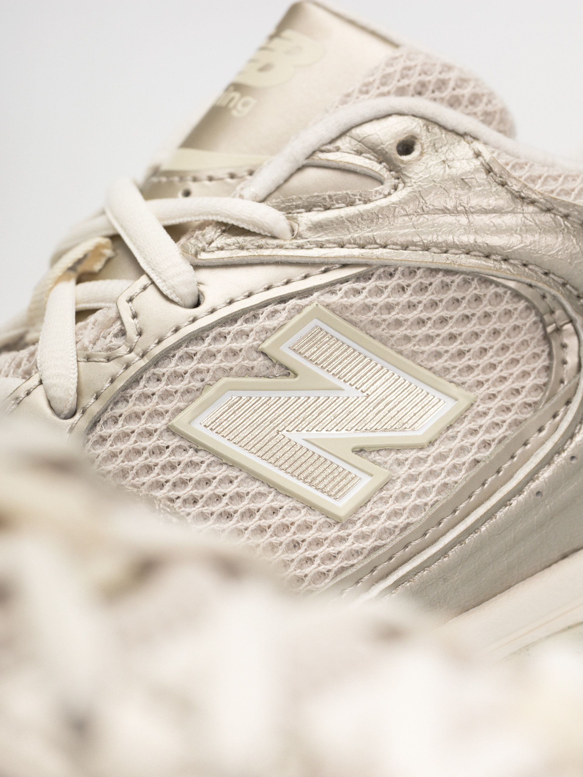 Cipők New Balance 530 (gold metallic/linen)