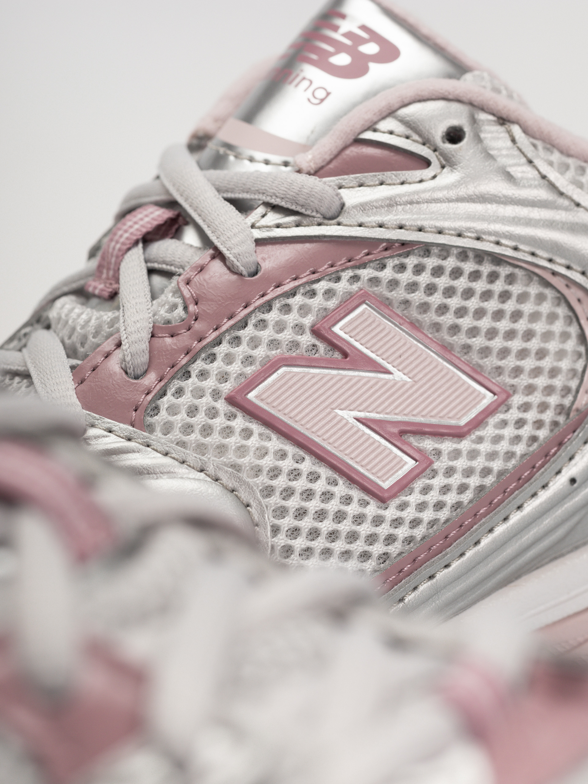 Cipők New Balance 530 (silver metallic/rosewood)