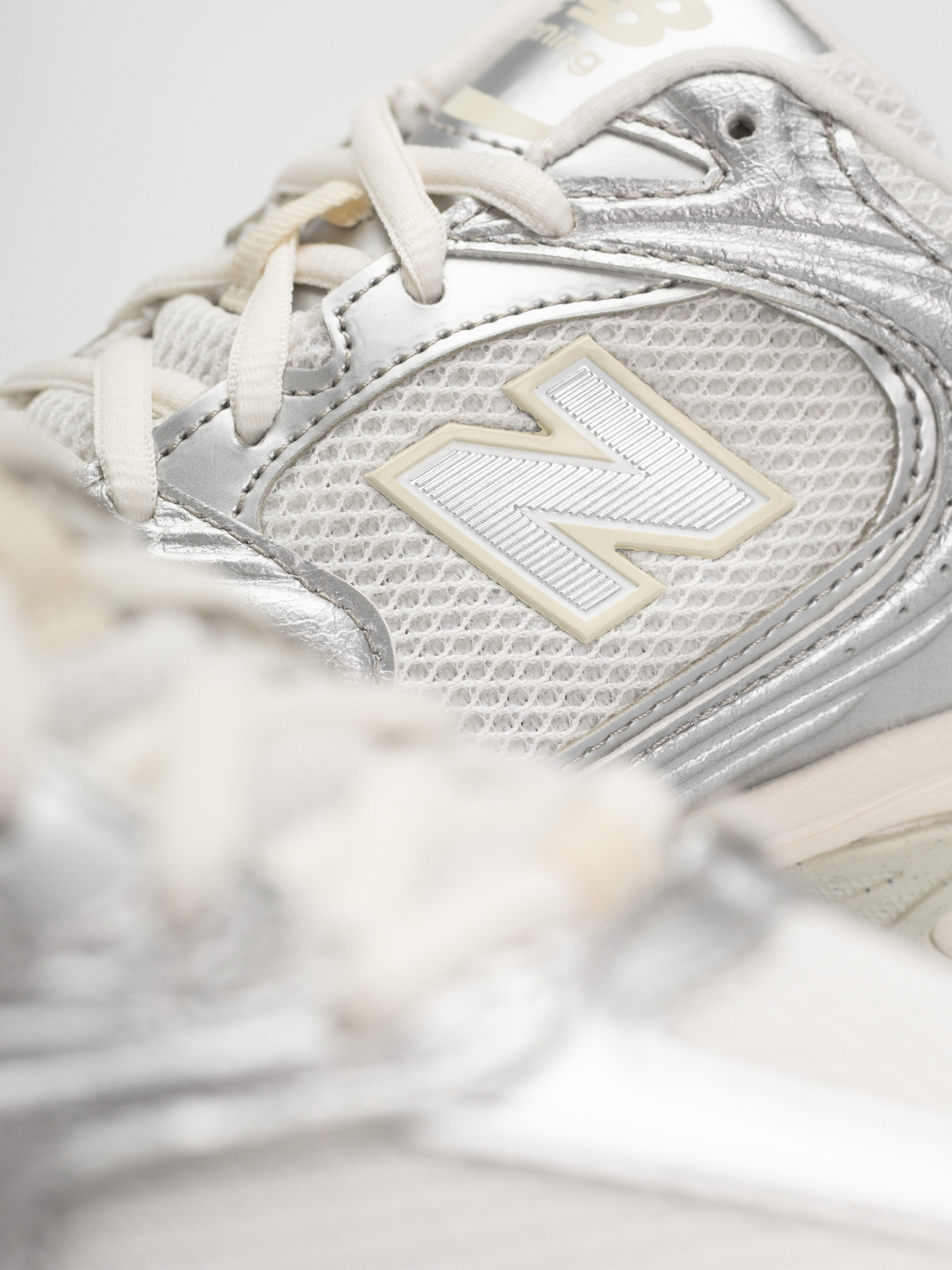 Cipők New Balance 530 (silver metallic/reflection)