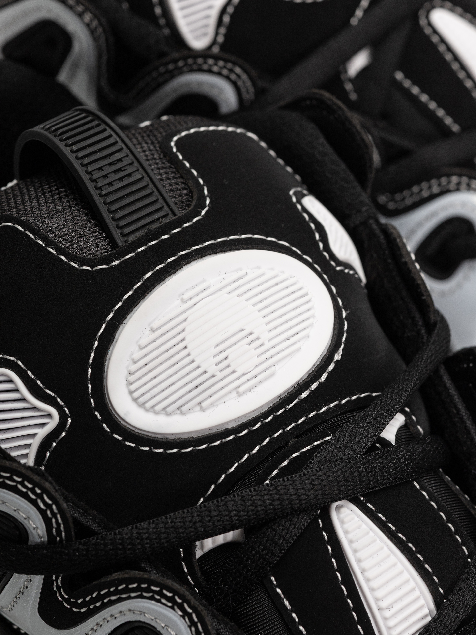 Cipők Osiris D3 2001 (black/white/red)