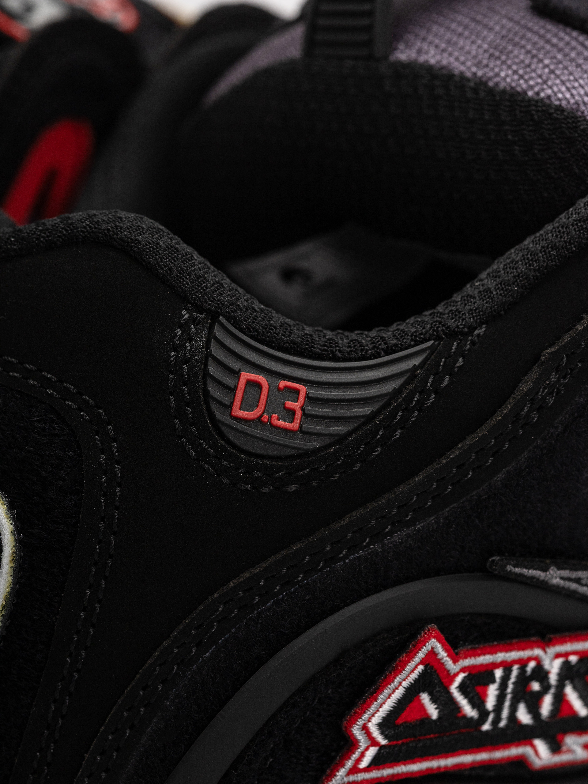 Cipők Osiris D3 2001 (black/red/velcro)