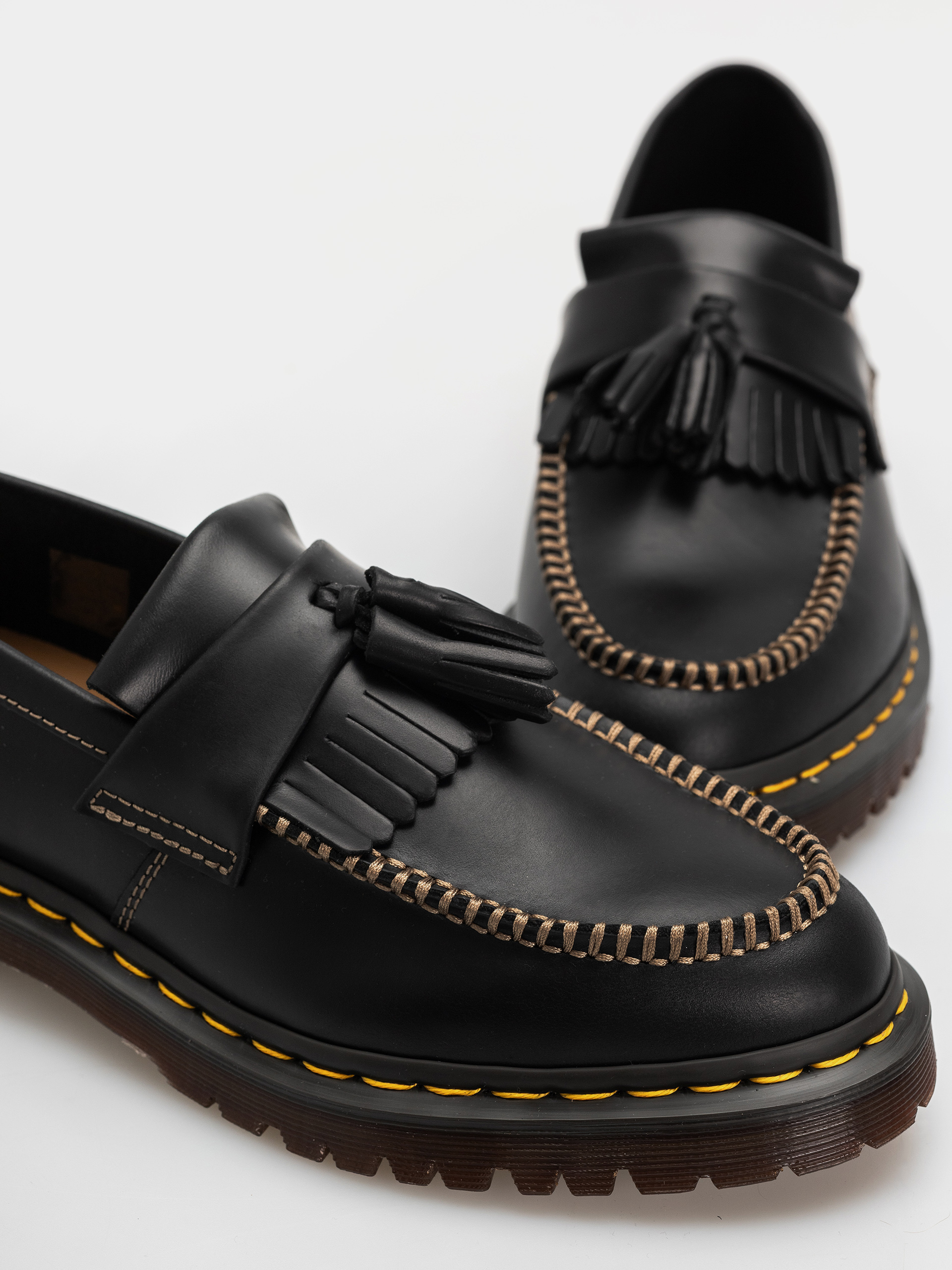 Dr. Martens Adrian Ben Tassel Loafer Cipők (black orleans)