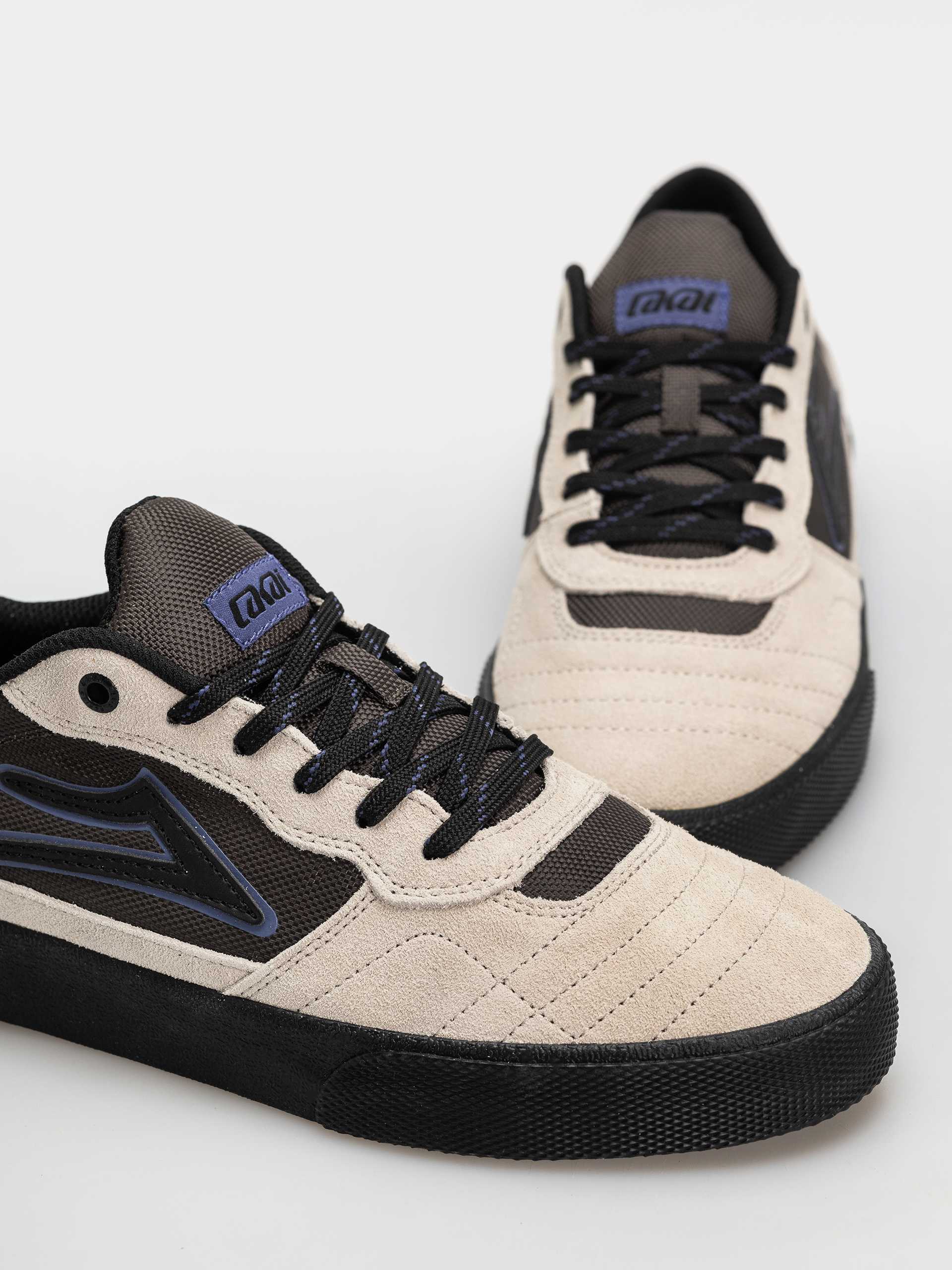 Cipők Lakai Cambridge Elite (almond peri tea)