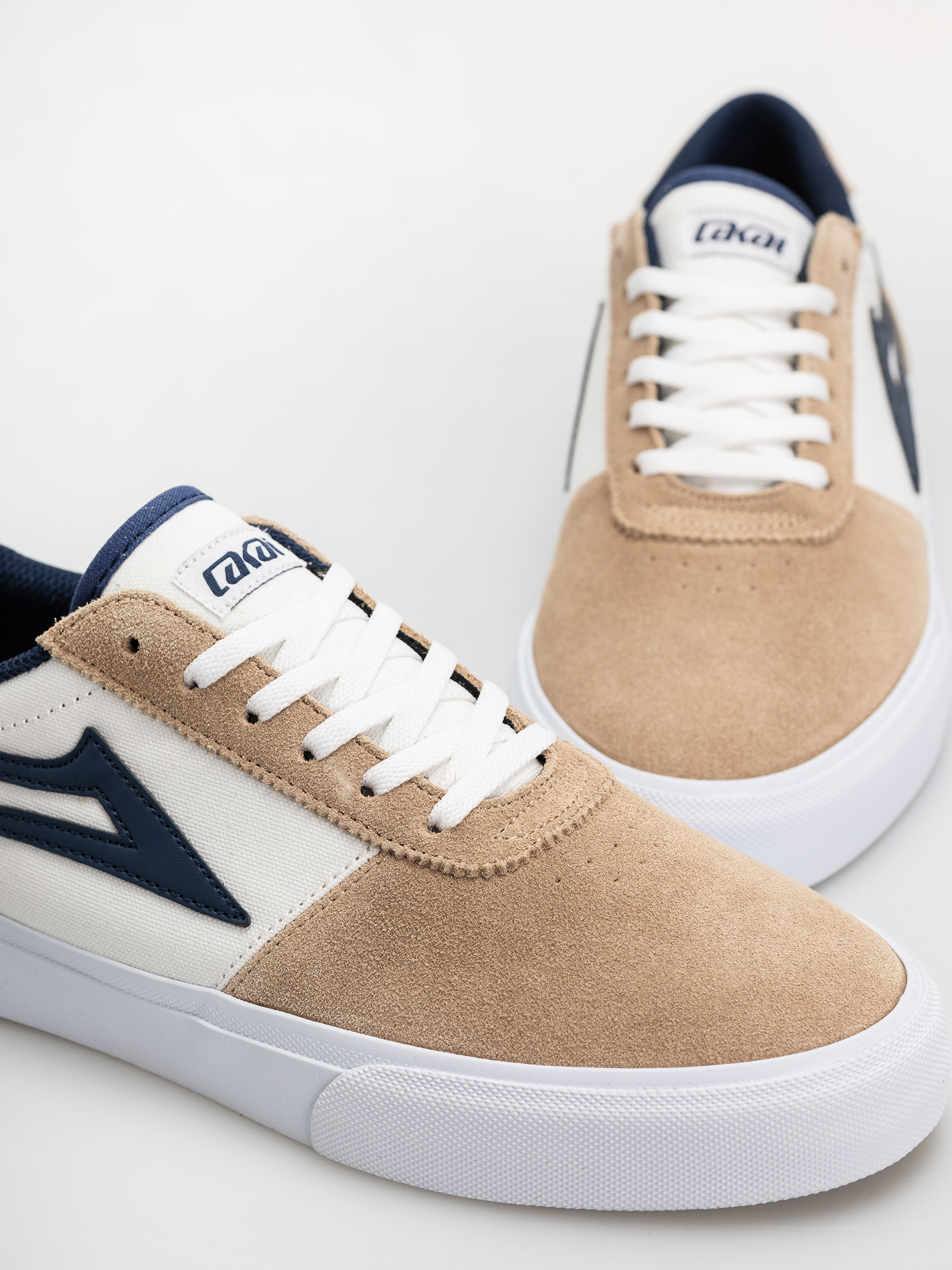 Cipők Lakai Manchester (white/tan/navy)