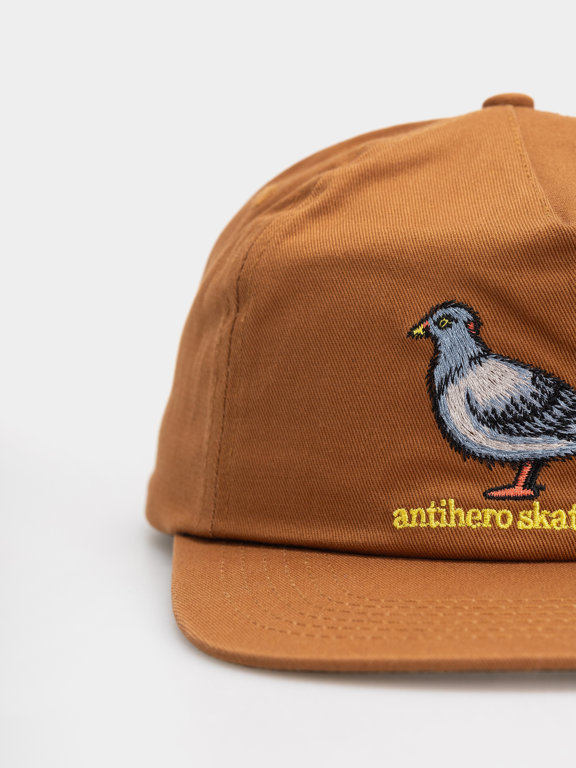Baseball sapka Antihero Lil Pigeon (medium brown/yellow)
