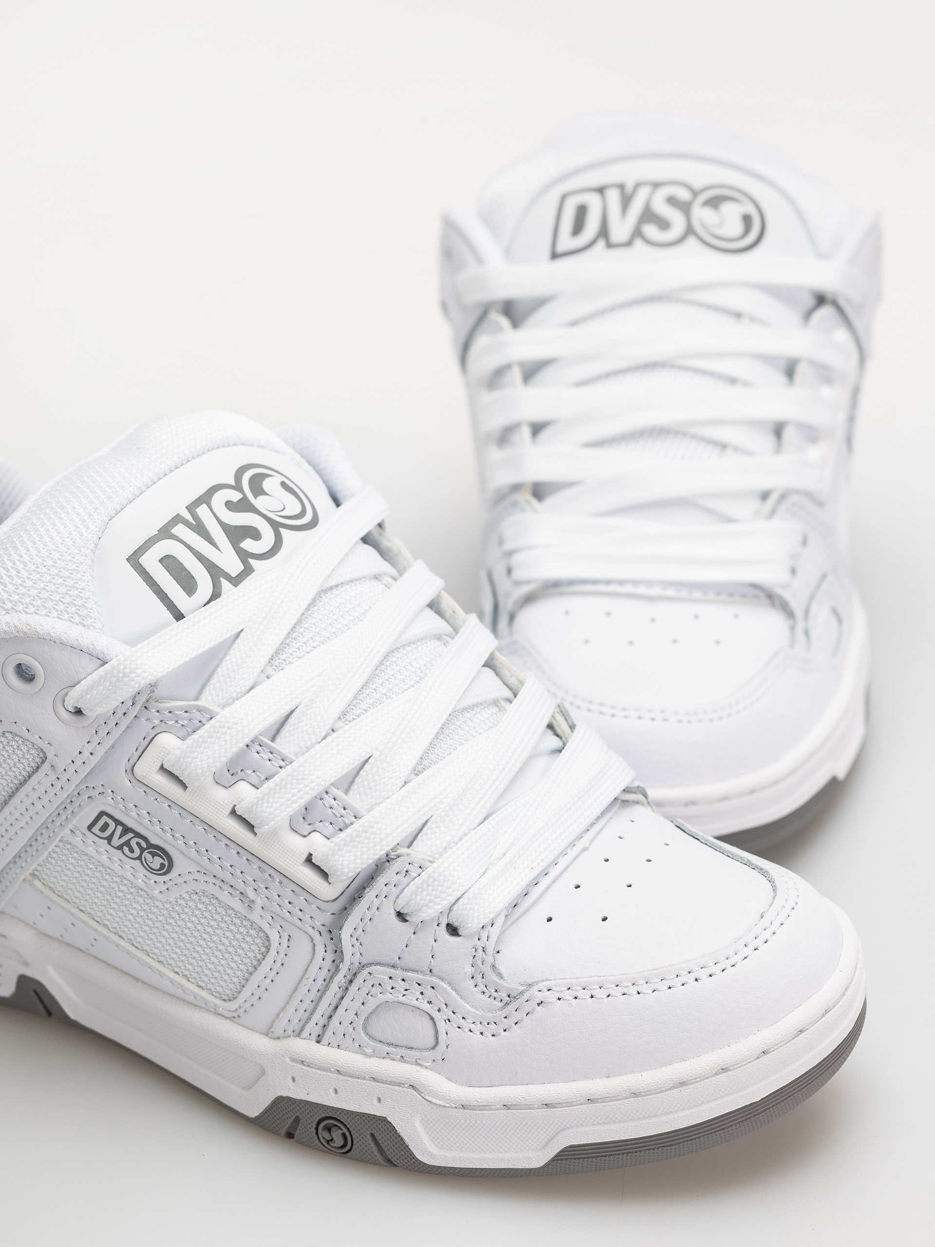 Cipők DVS Comanche (white/grey)