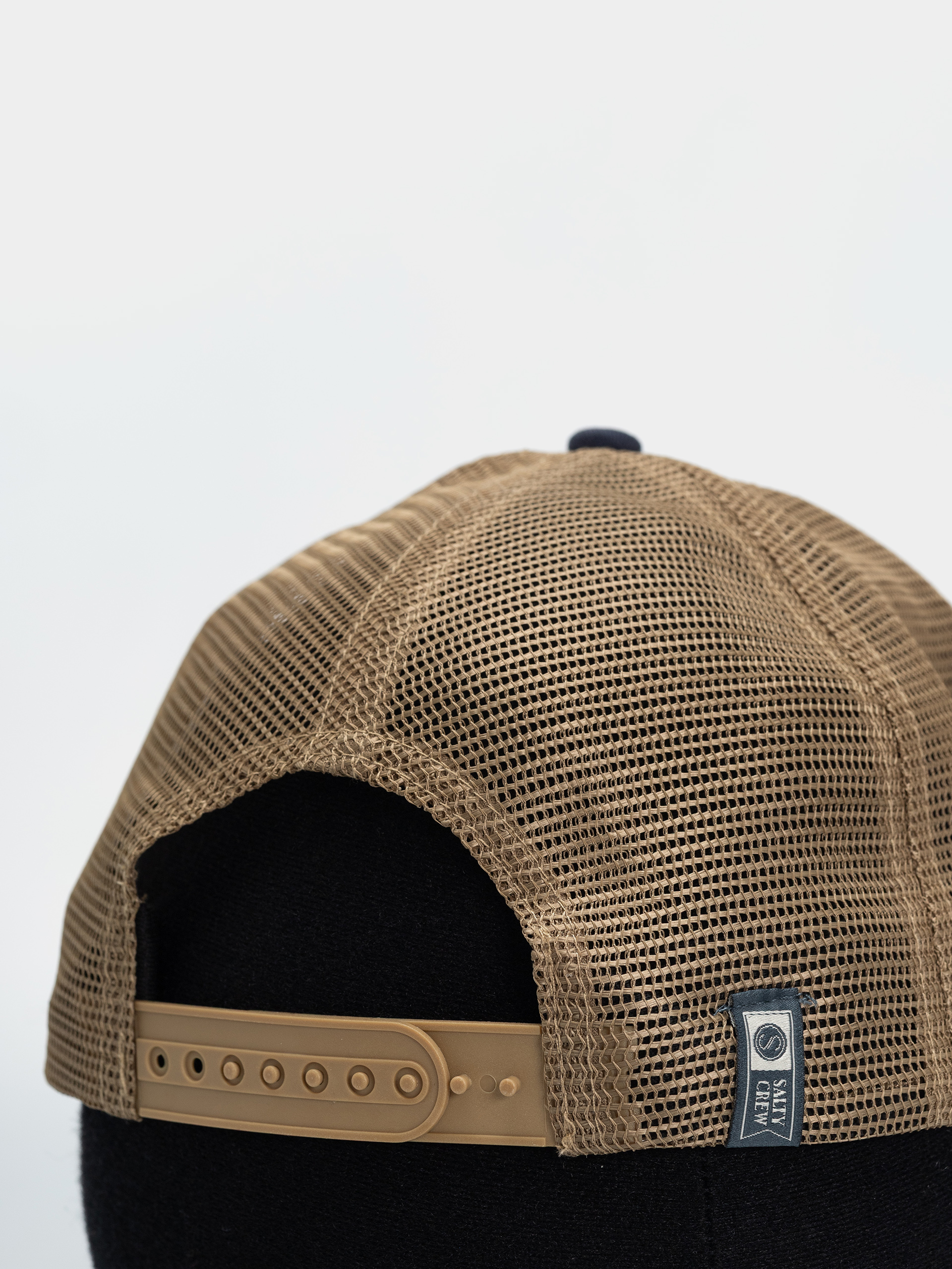 Salty Crew Mahi Surface Trucker Baseball sapka (navy/gold)